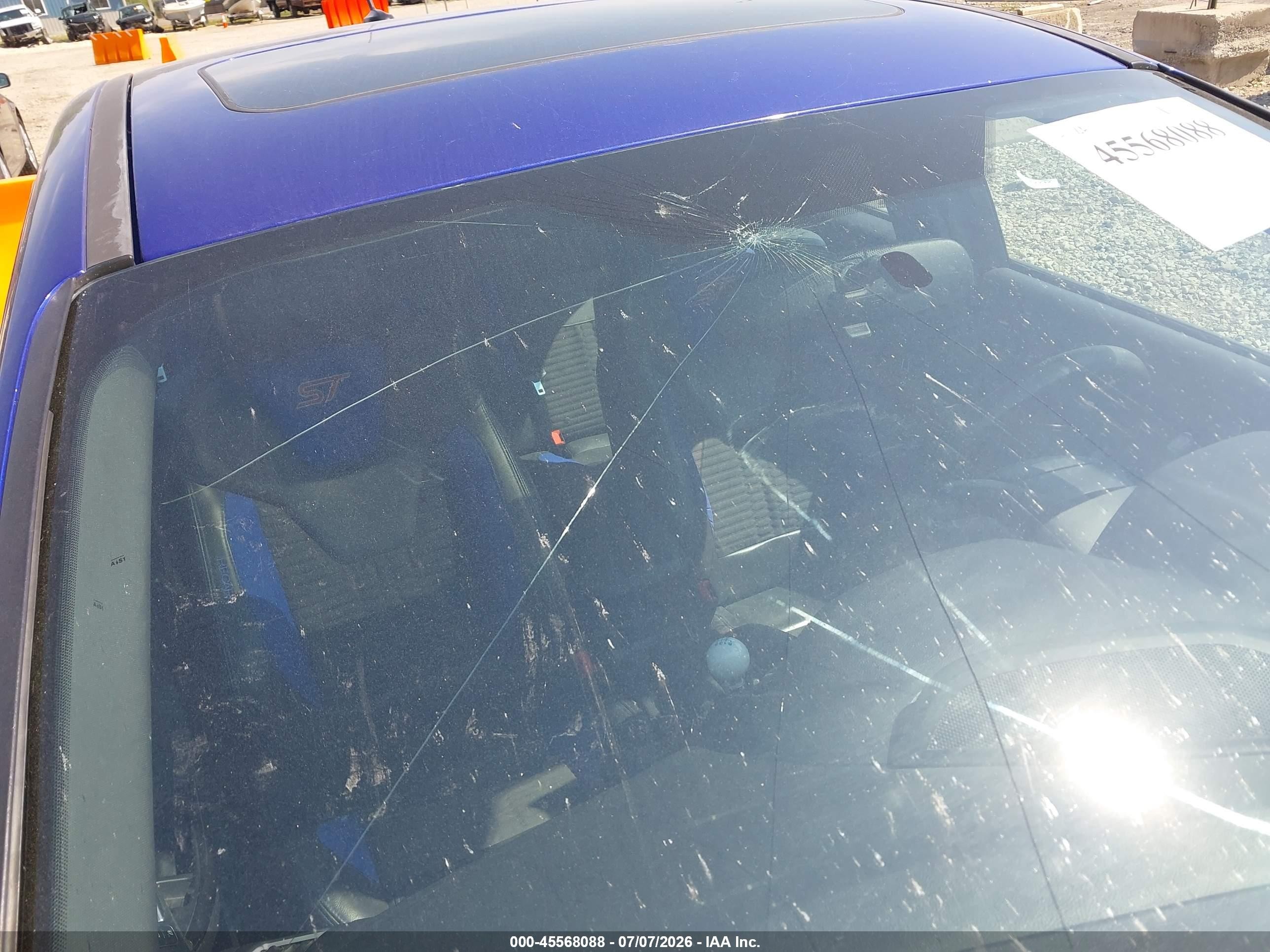 2015 Ford Focus St   Blue vin: 1FADP3L96FL229000