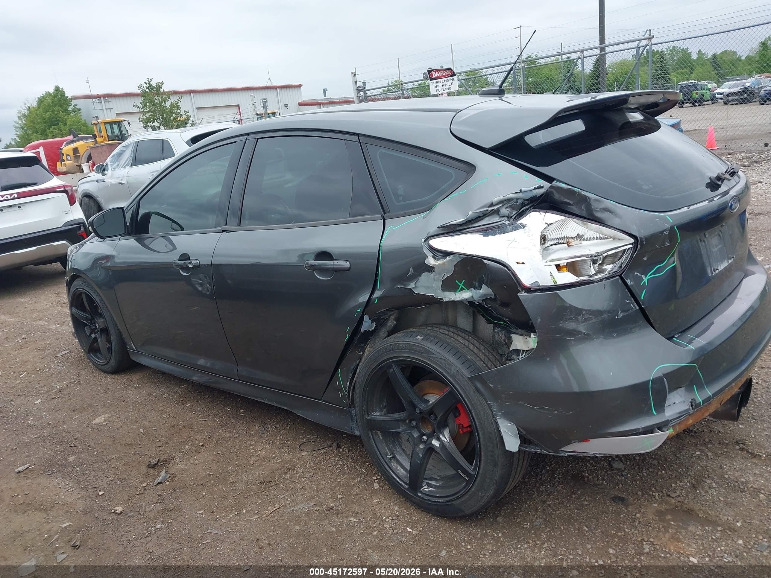 2015 Ford Focus St   Gray vin: 1FADP3L96FL387255