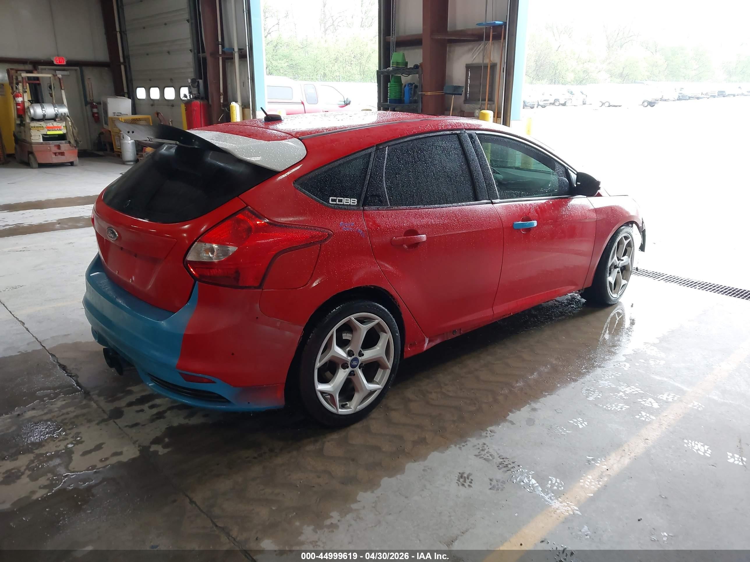 2013 Ford Focus St Red vin: 1FADP3L97DL169340