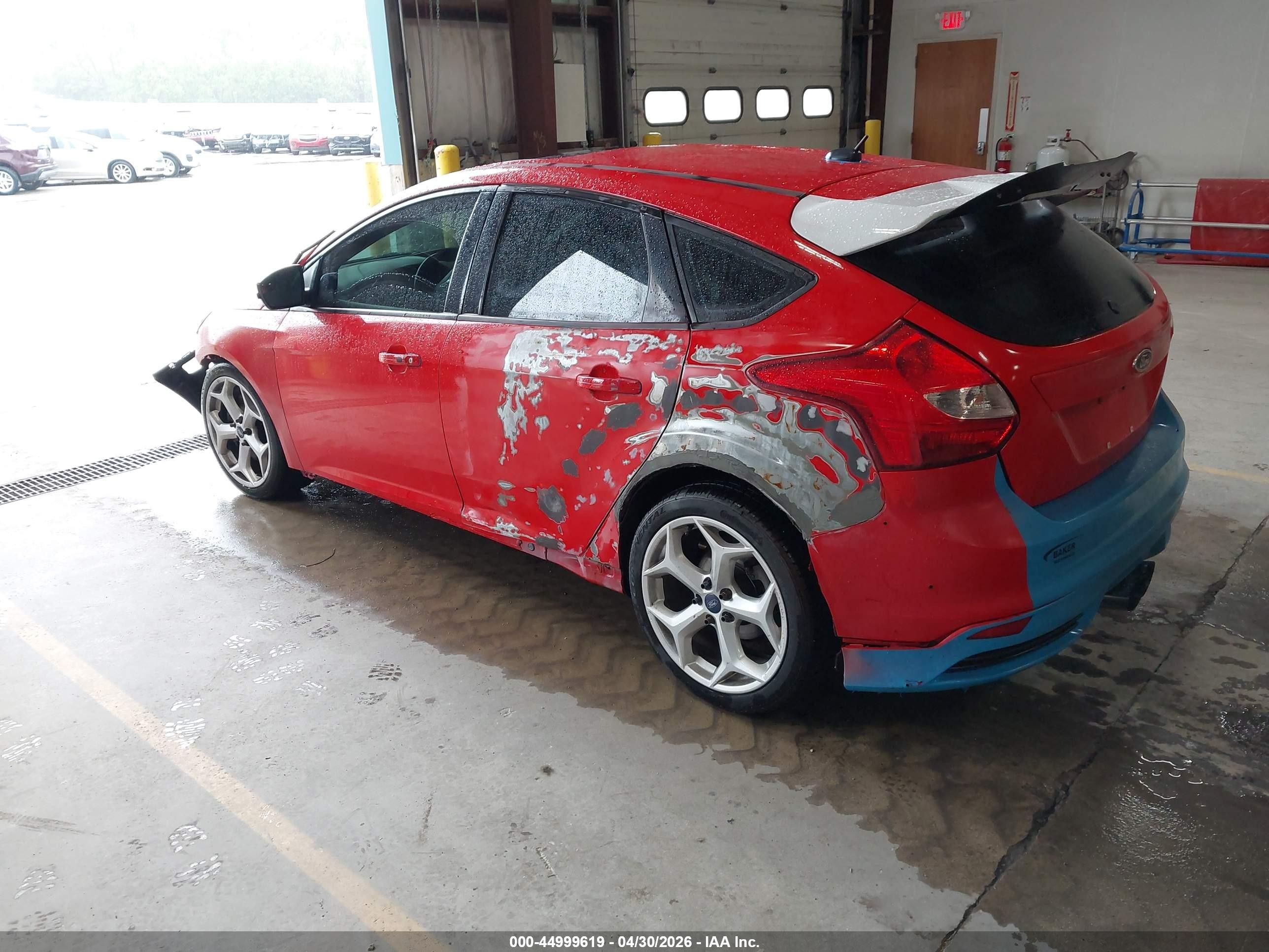 2013 Ford Focus St Red vin: 1FADP3L97DL169340