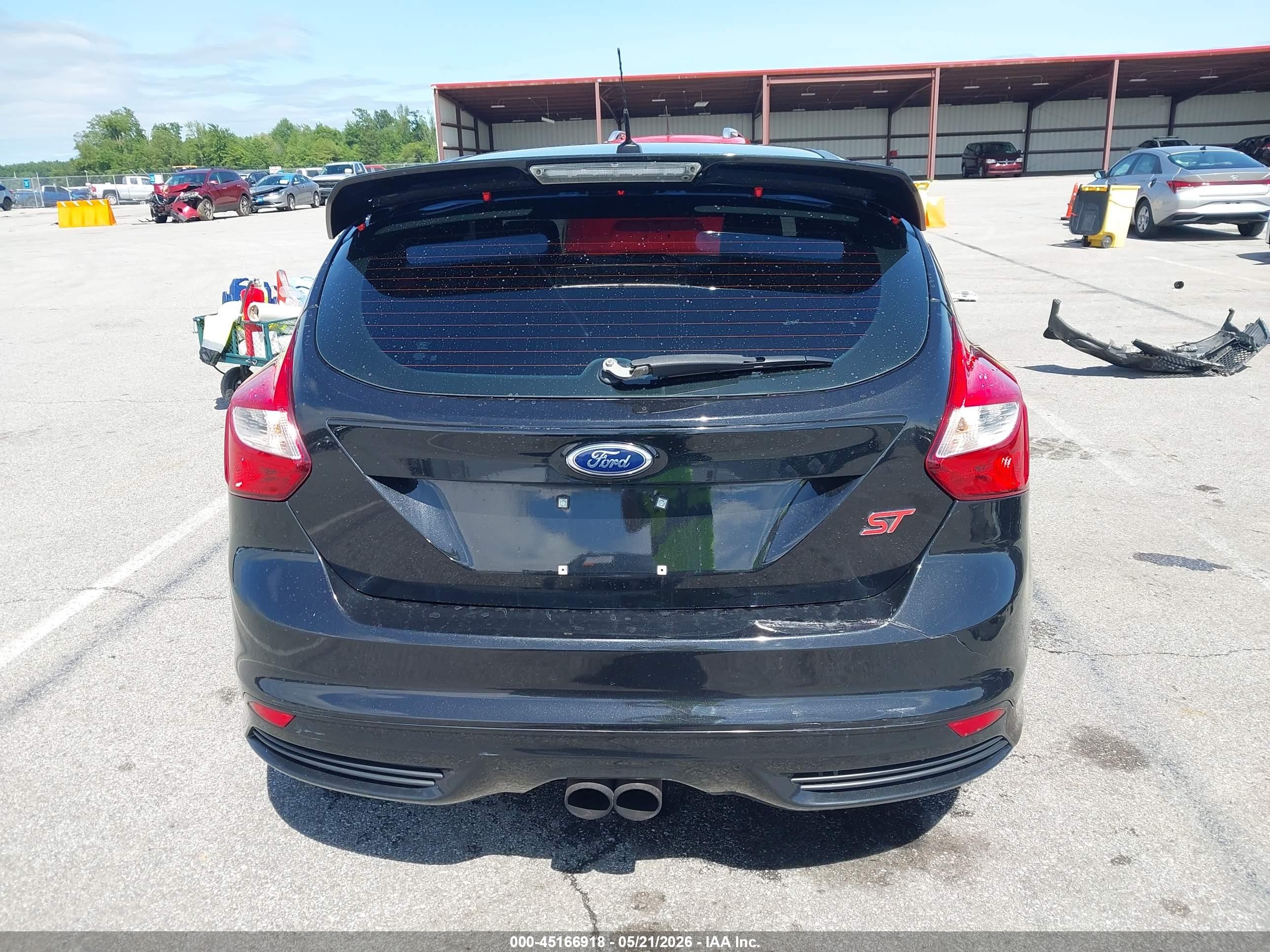 2013 Ford Focus St   Black vin: 1FADP3L97DL185845