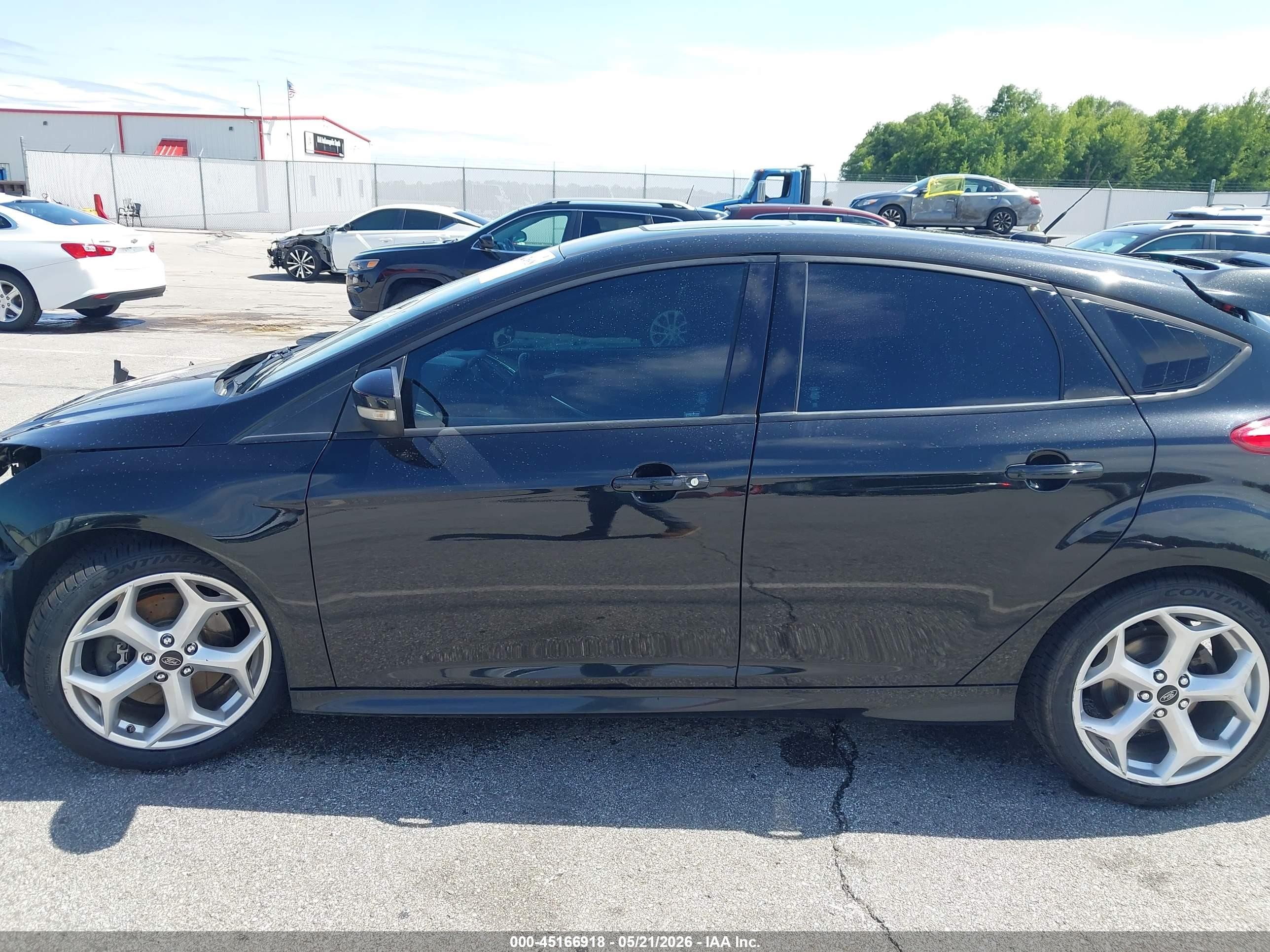2013 Ford Focus St   Black vin: 1FADP3L97DL185845