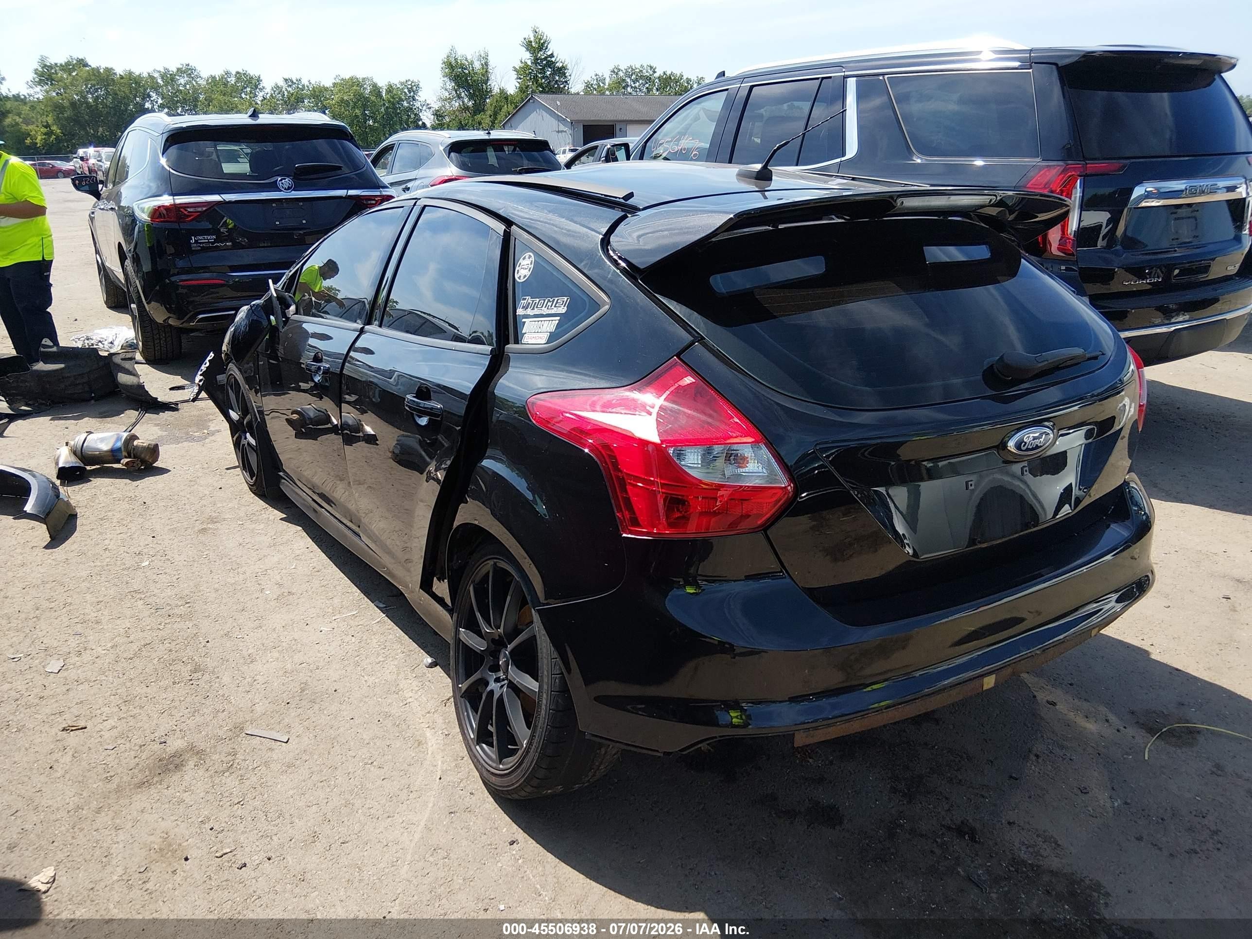 2013 Ford Focus St   Black vin: 1FADP3L97DL239791