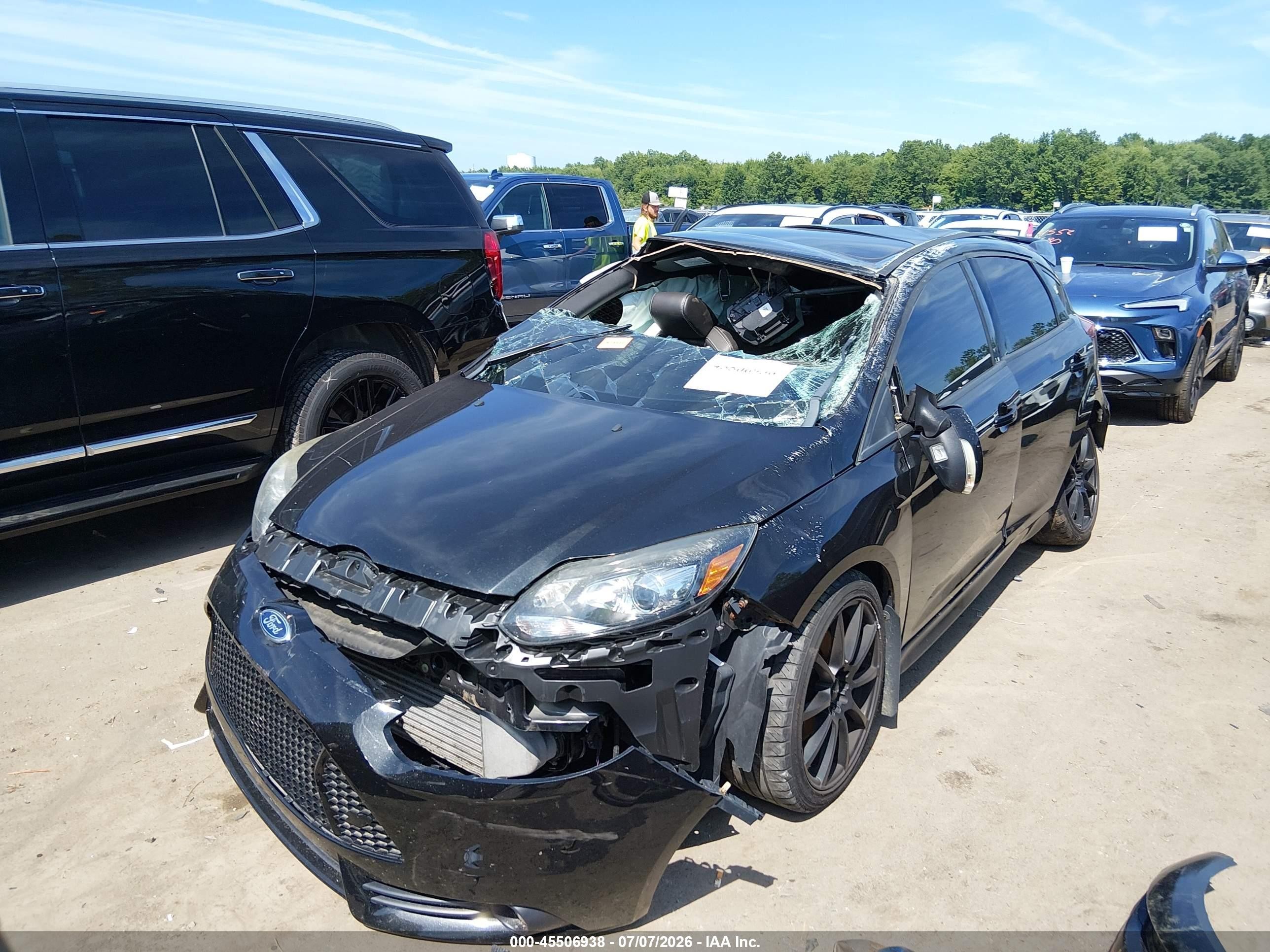 2013 Ford Focus St   Black vin: 1FADP3L97DL239791