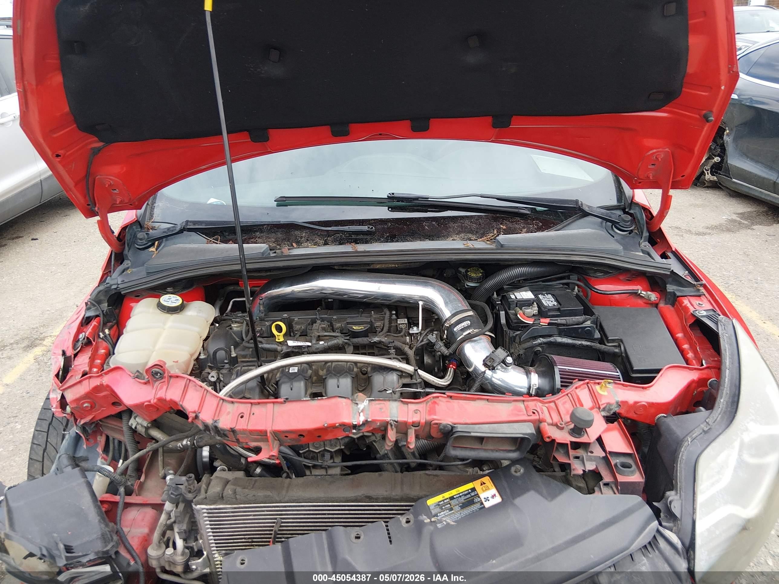 2013 Ford Focus St   Red vin: 1FADP3L97DL334626