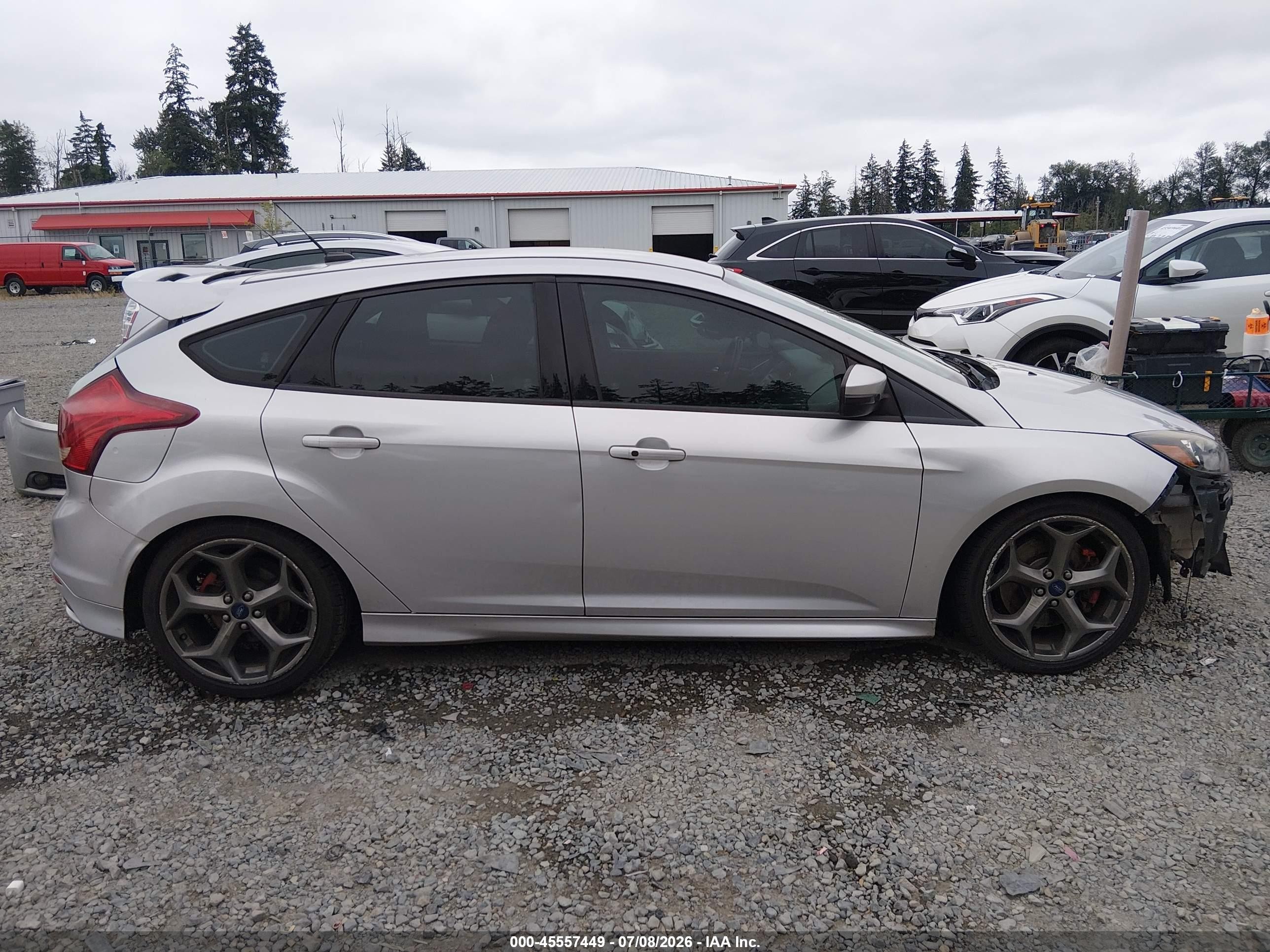 2014 Ford Focus St   Silver vin: 1FADP3L97EL238271