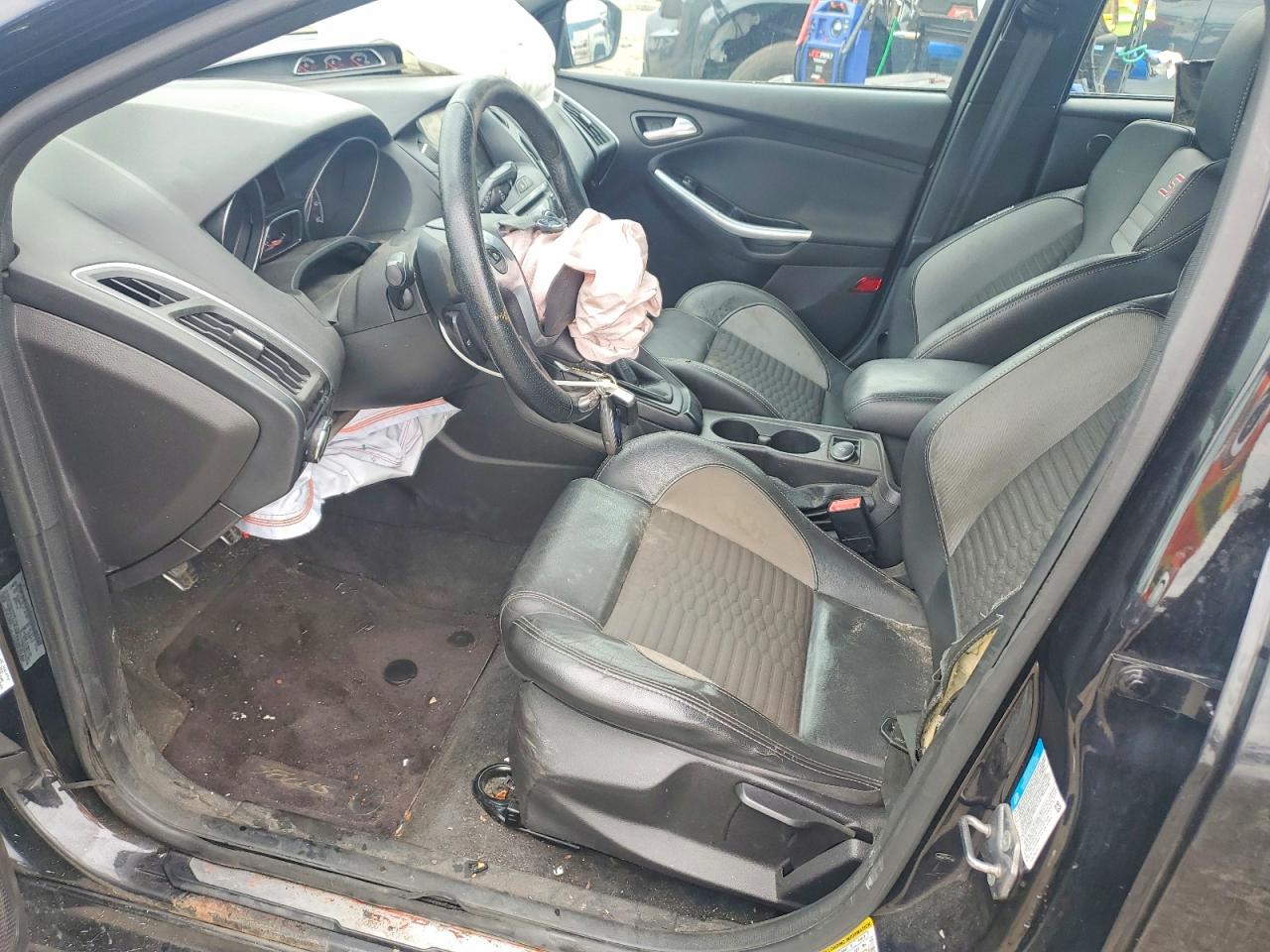 2013 Ford Focus St Черный vin: 1FADP3L98DL127517