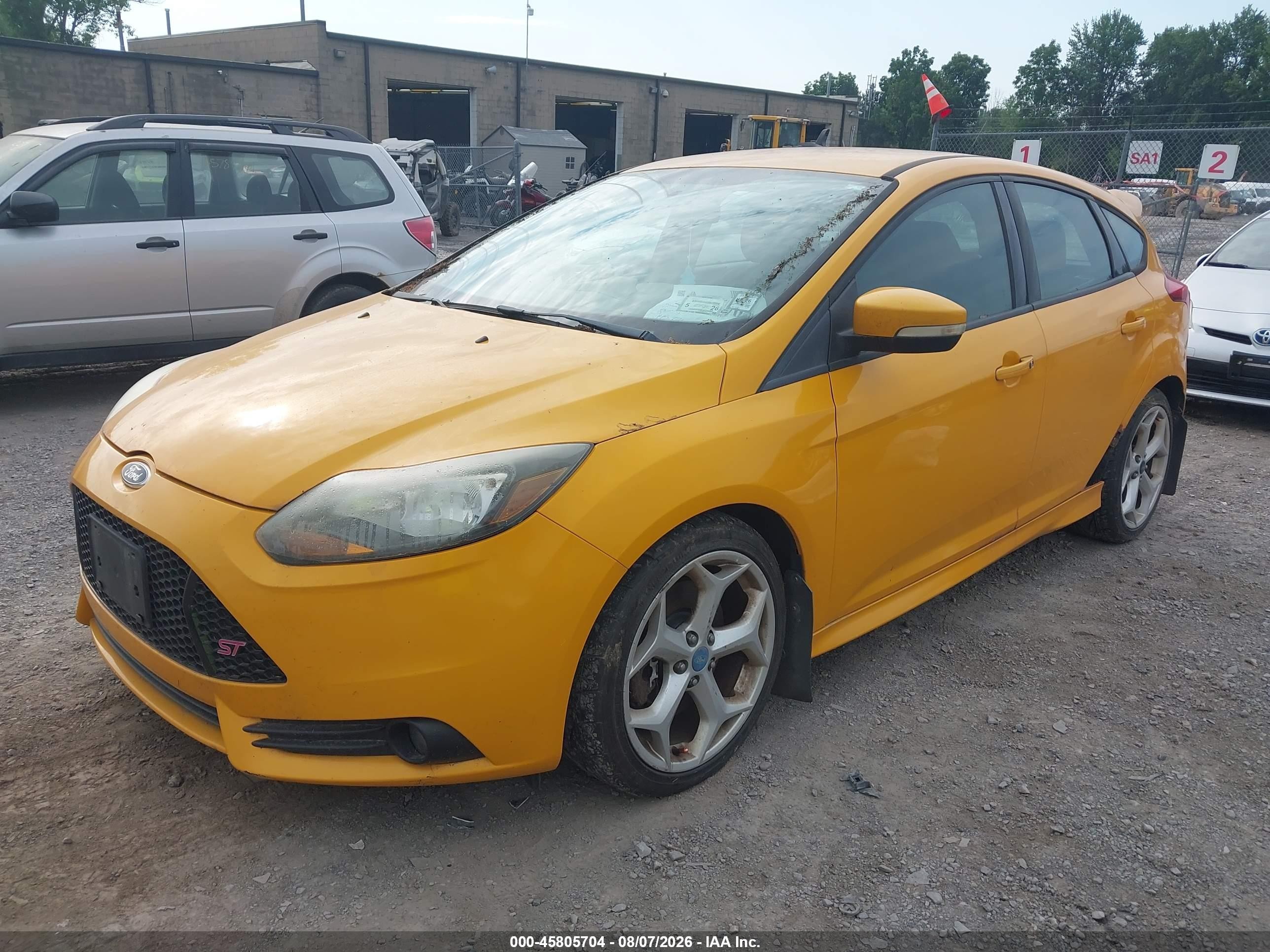 2013 Ford Focus St   Желтый vin: 1FADP3L98DL208615