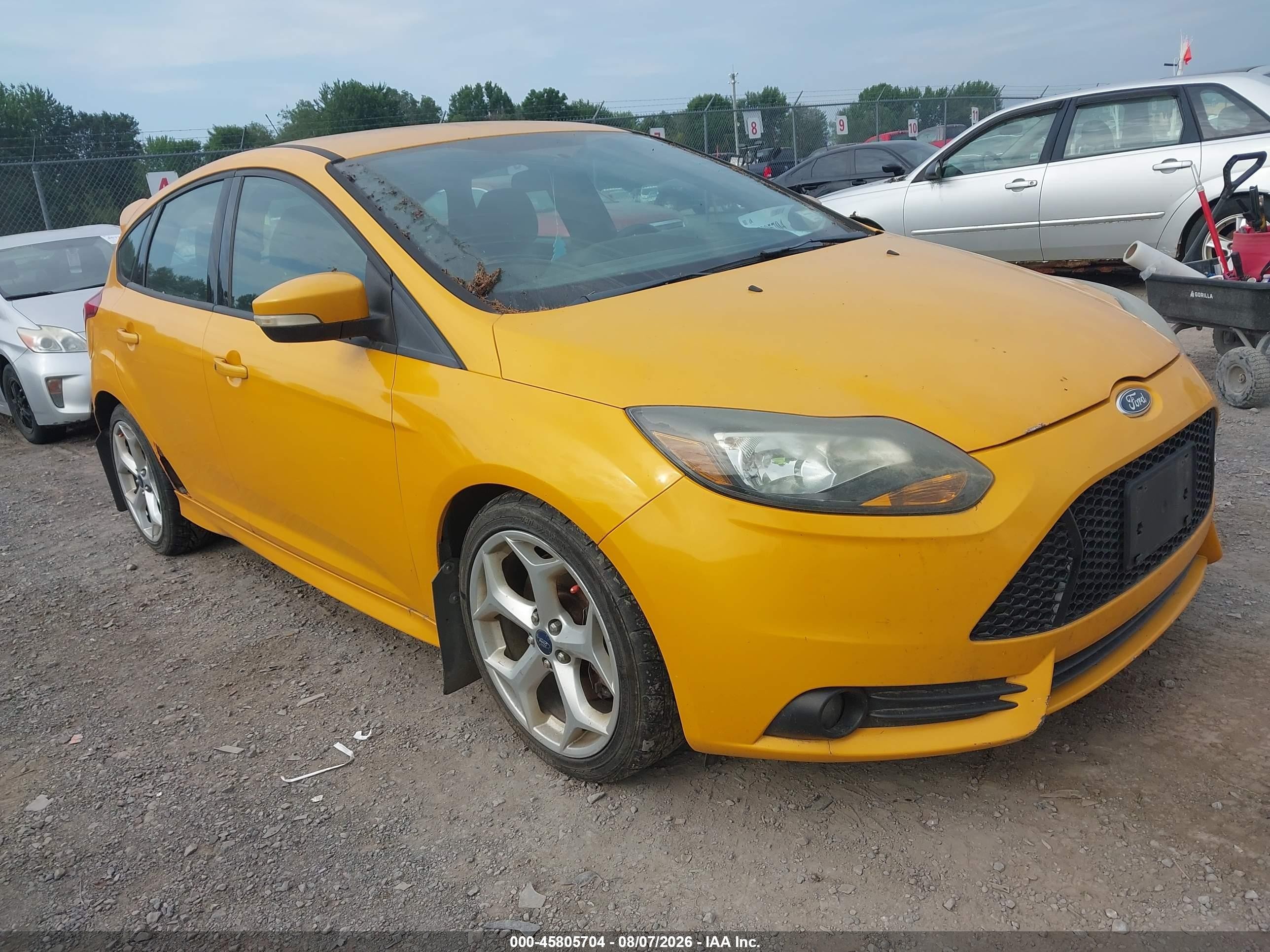 2013 Ford Focus St   Желтый vin: 1FADP3L98DL208615