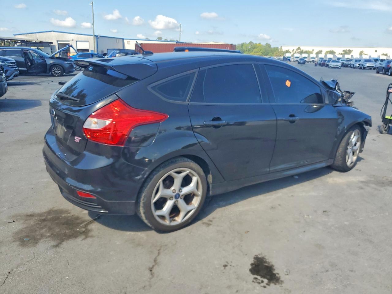 2013 Ford Focus St Черный vin: 1FADP3L98DL282813