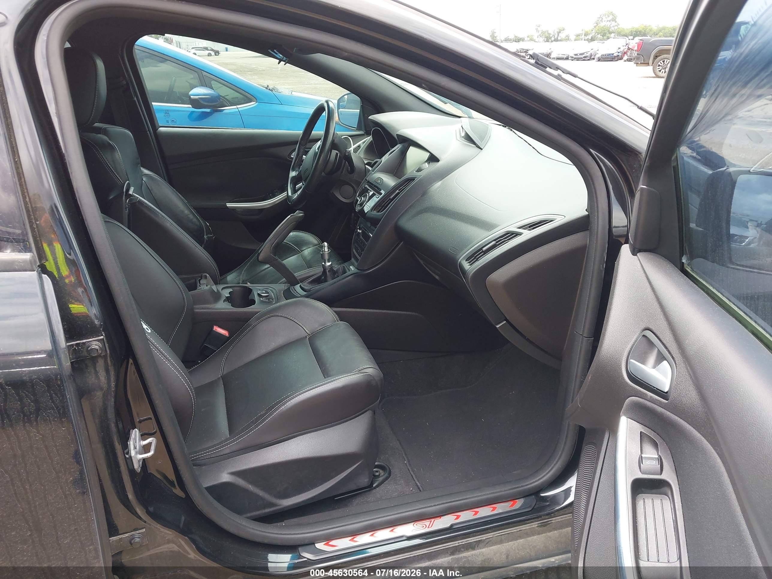 2013 Ford Focus St   Черный vin: 1FADP3L98DL381003