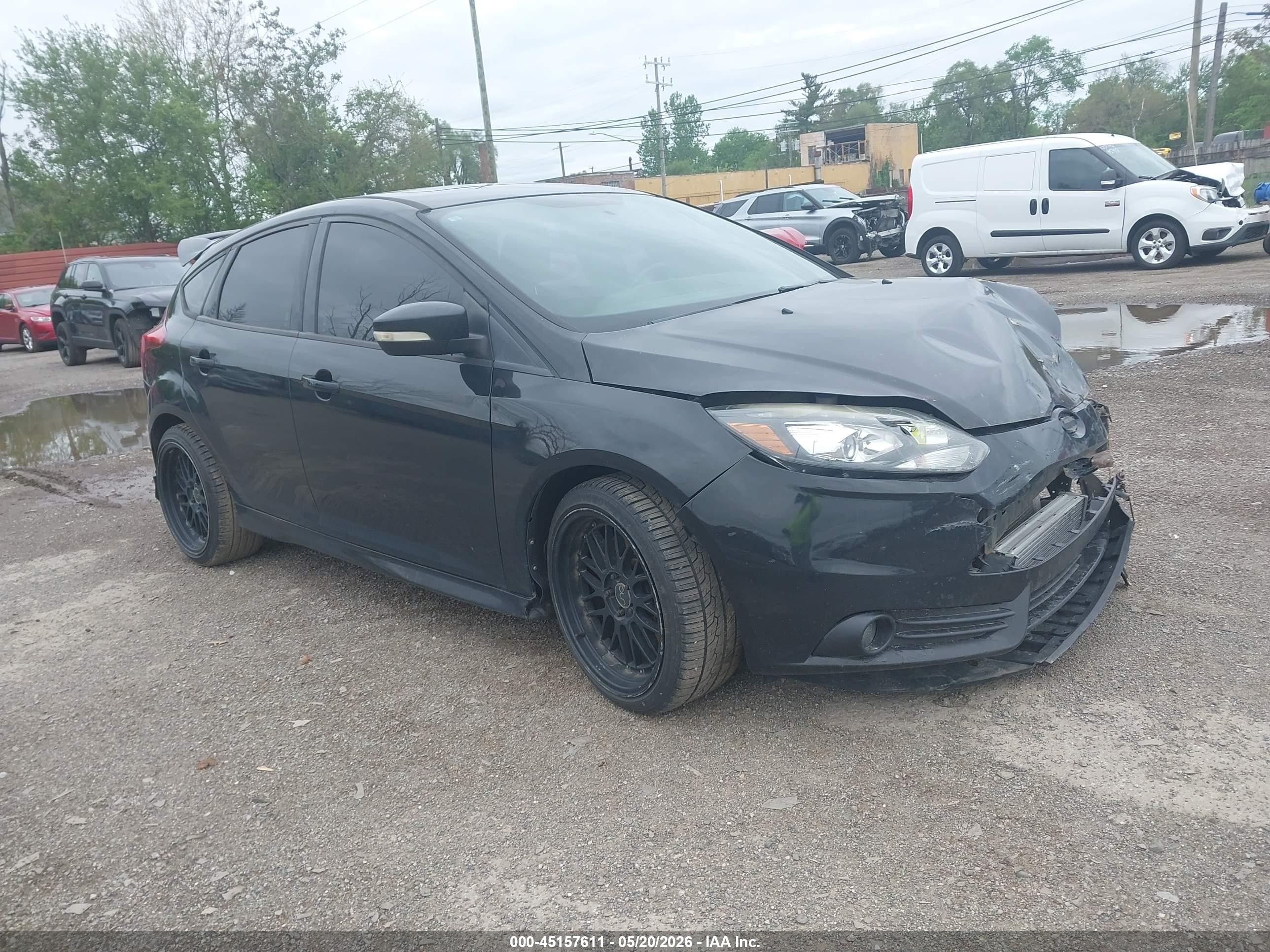 2014 Ford Focus   Black vin: 1FADP3L98EL261381