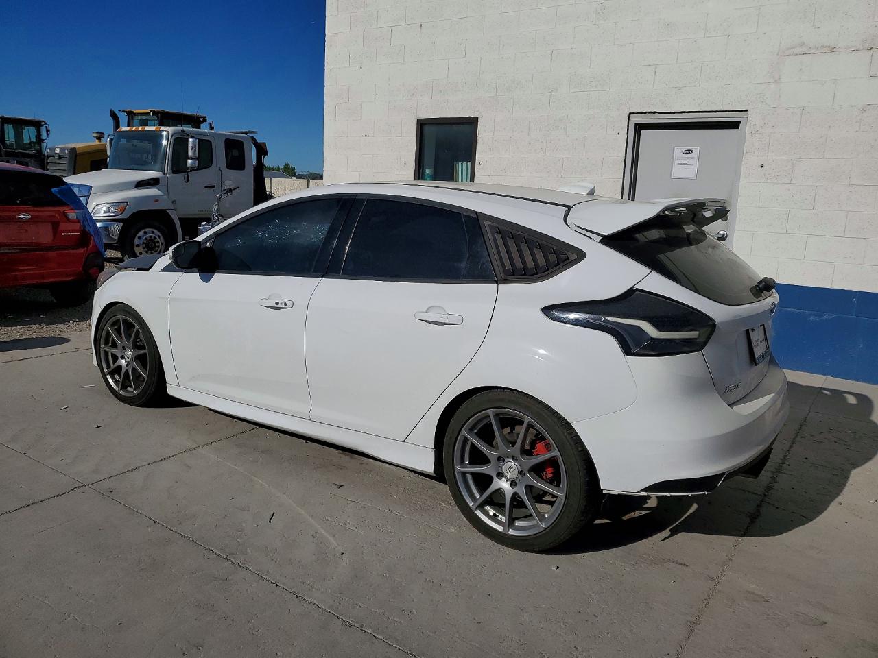 2015 Ford Focus St White vin: 1FADP3L98FL369291