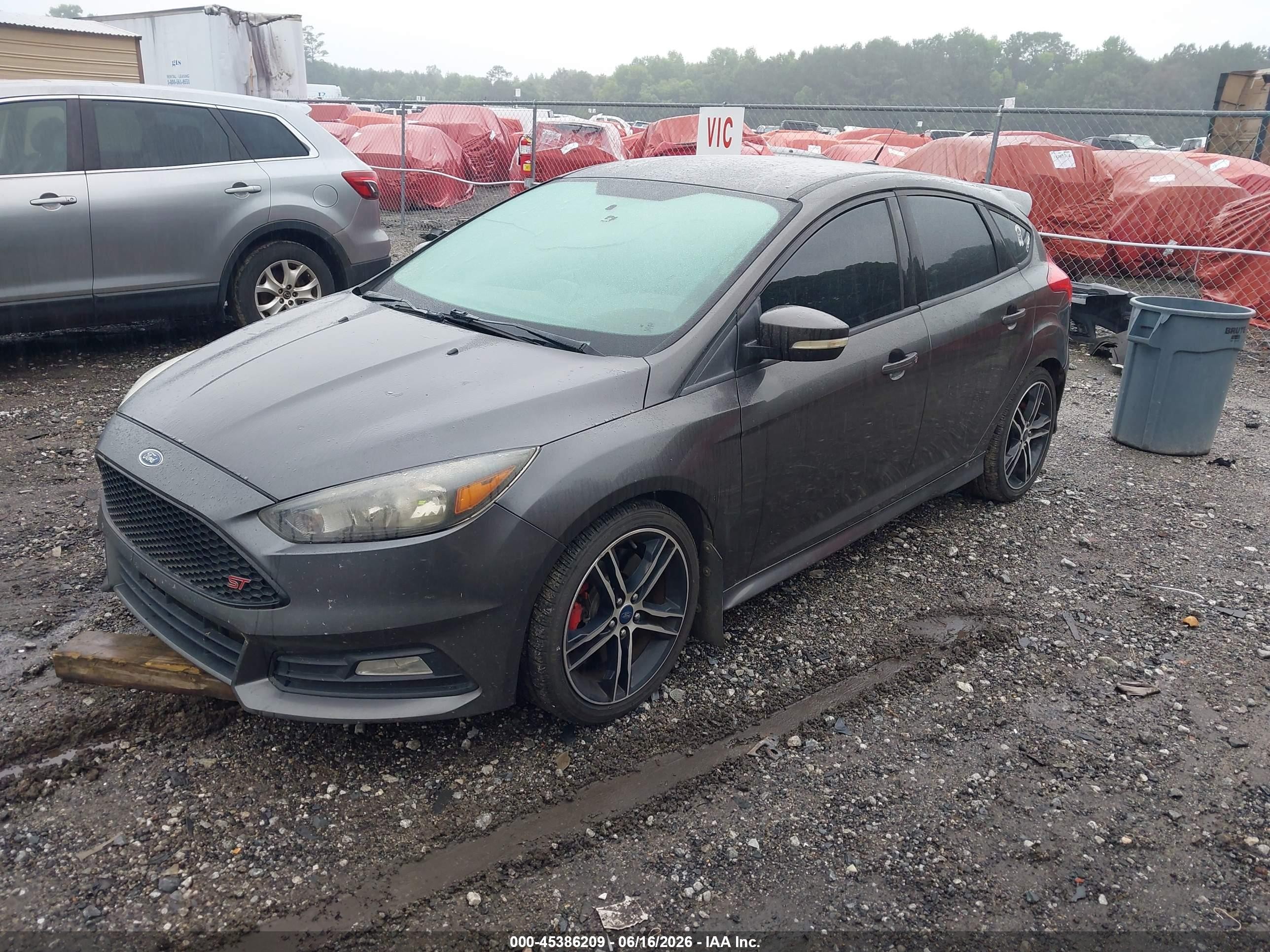 2015 Ford Focus St   Серый vin: 1FADP3L98FL381490