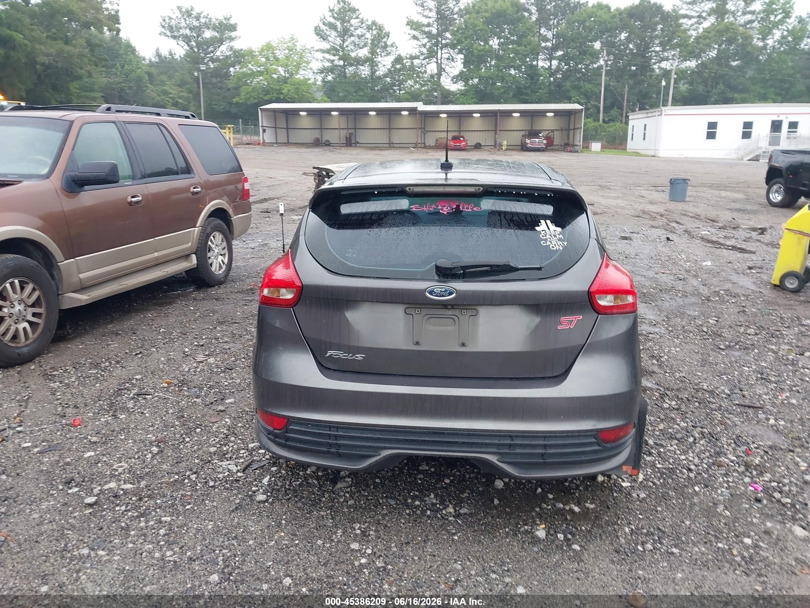 2015 Ford Focus St   Серый vin: 1FADP3L98FL381490