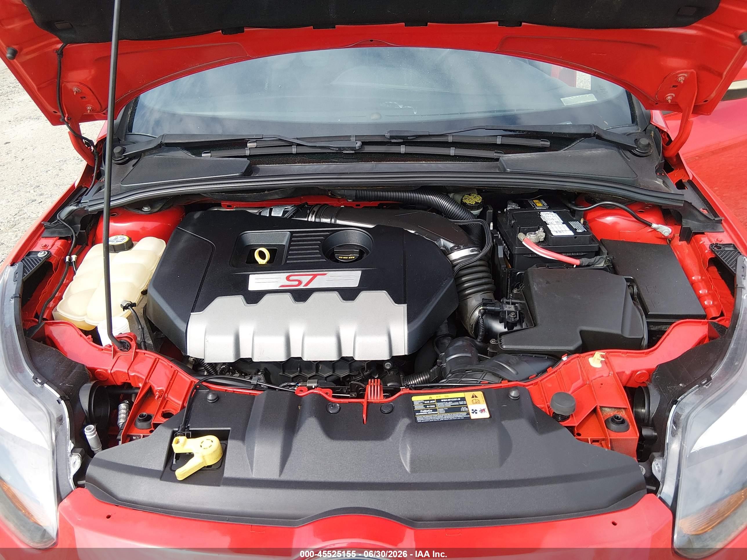 2013 Ford Focus St   Red vin: 1FADP3L99DL216674