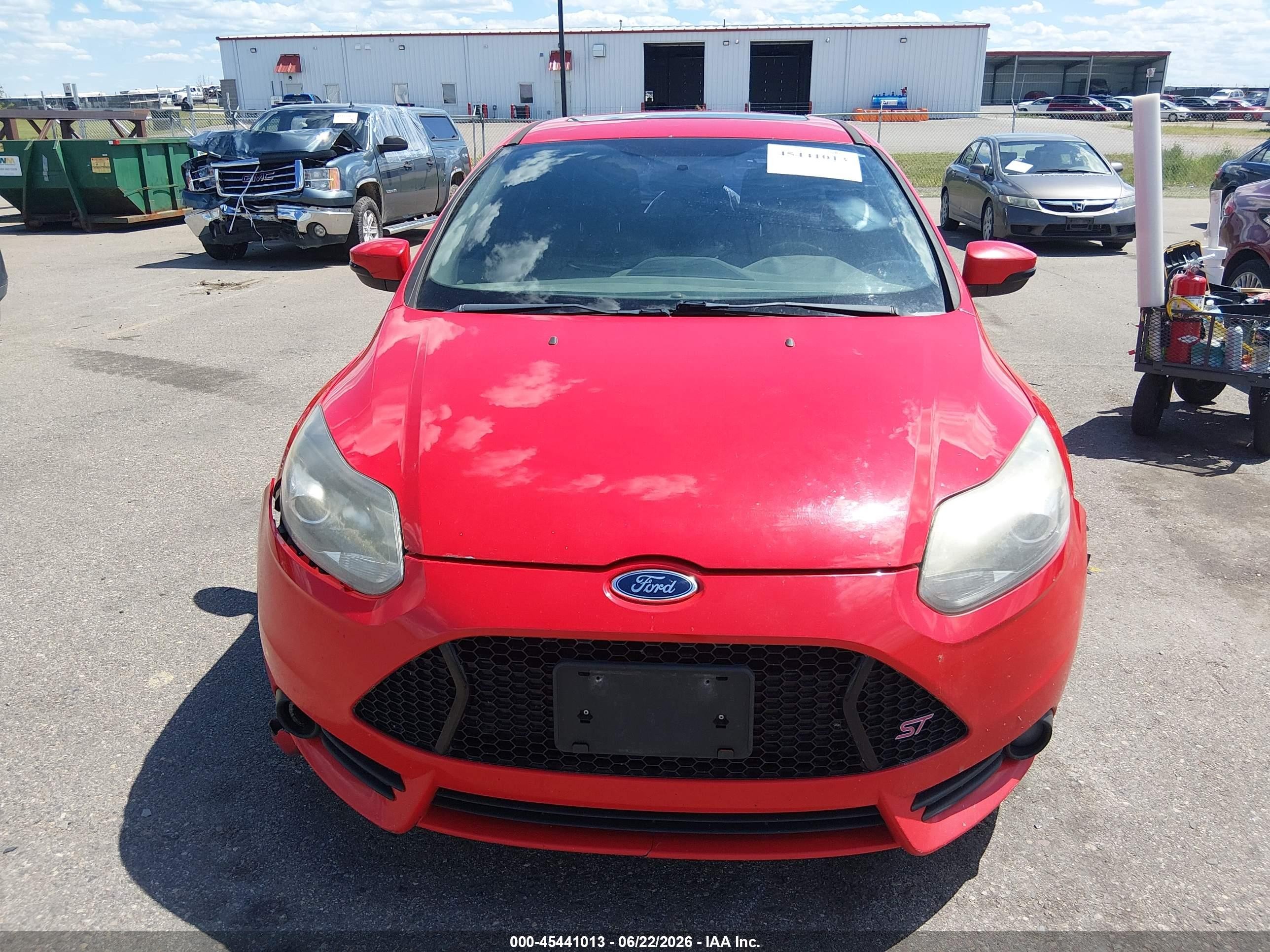 2013 Ford Focus St   Red vin: 1FADP3L99DL231837