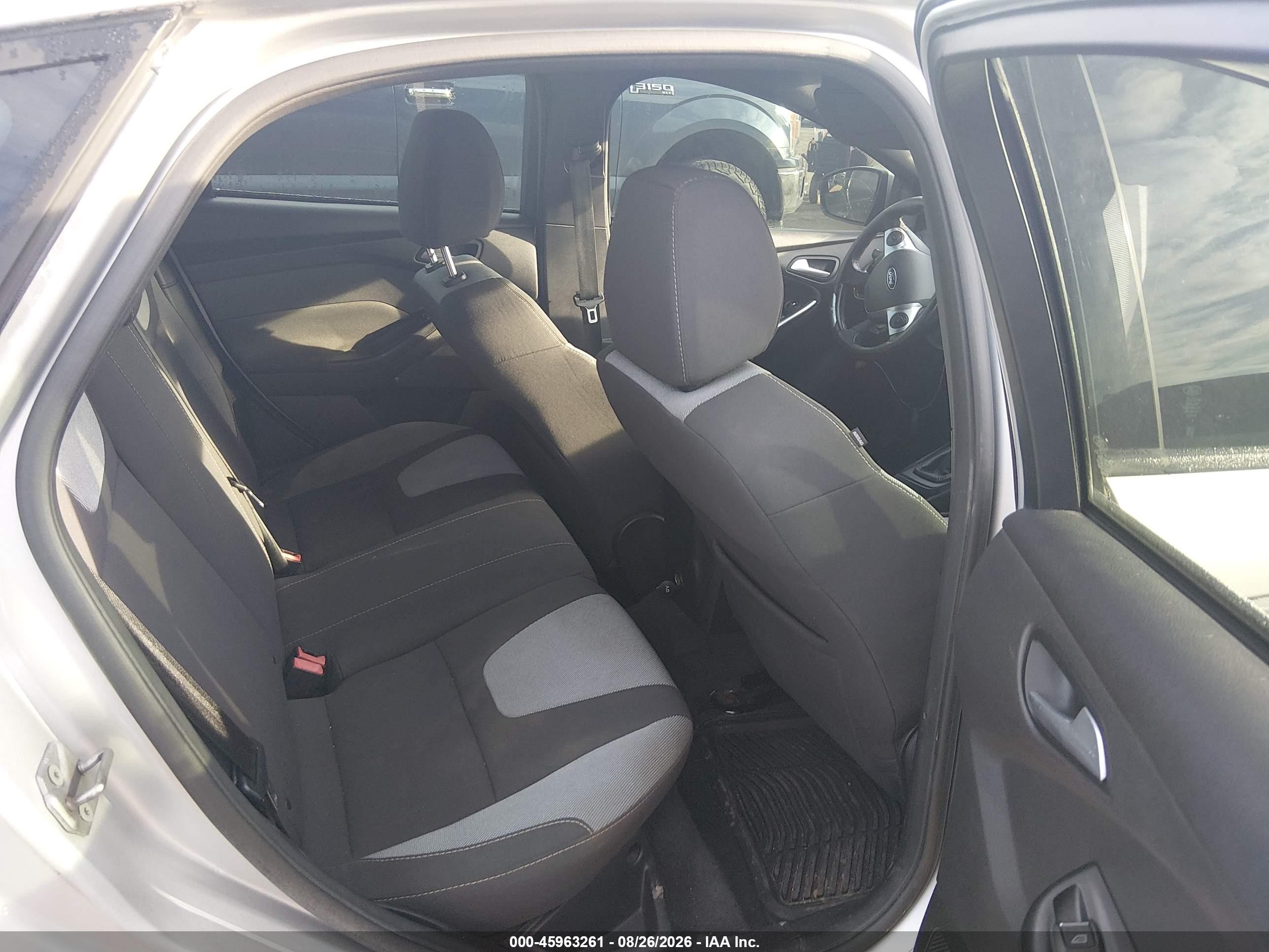 2013 Ford Focus St   Silver vin: 1FADP3L99DL348950