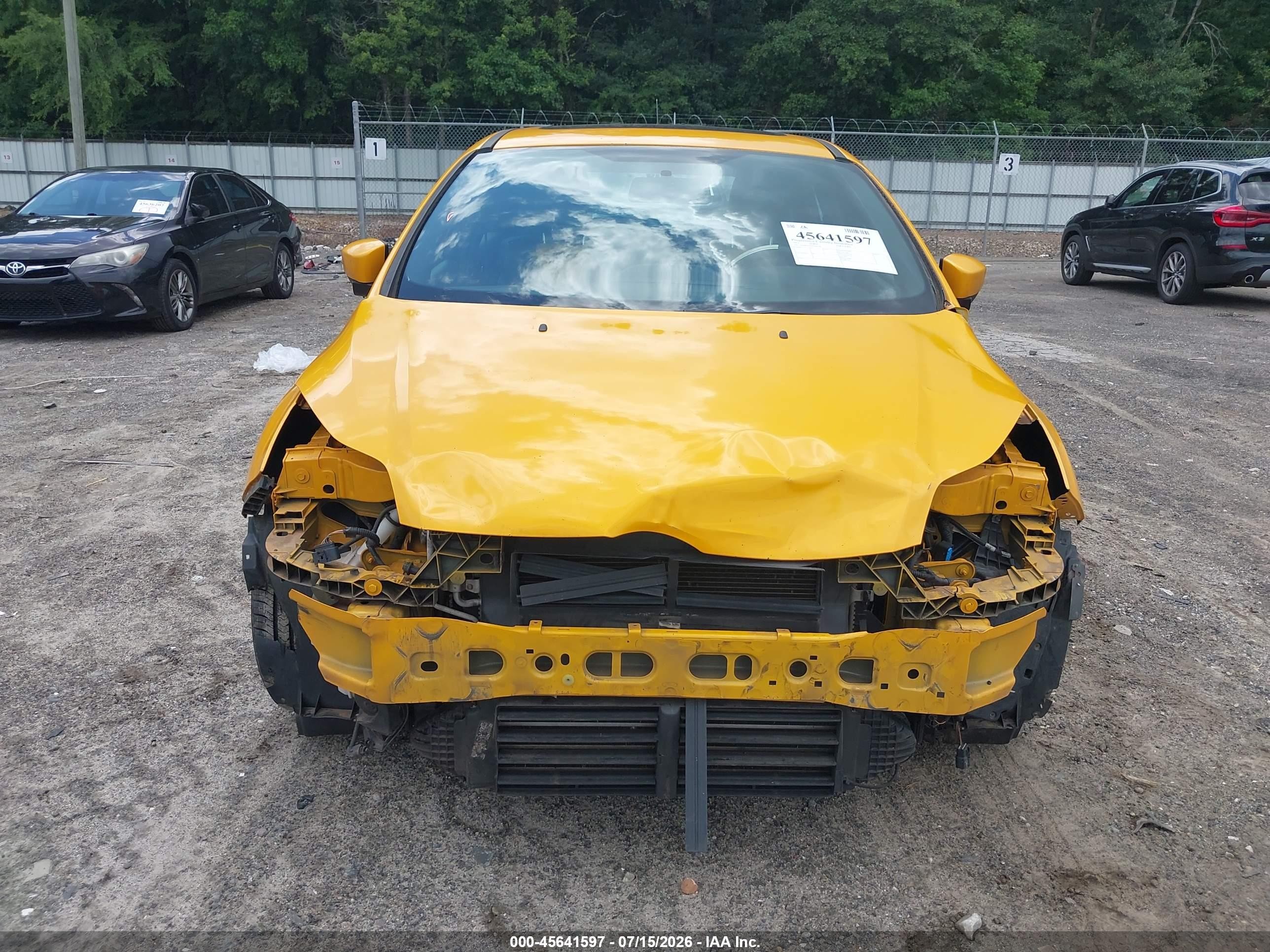 2013 Ford Focus St Yellow vin: 1FADP3L99DL364338