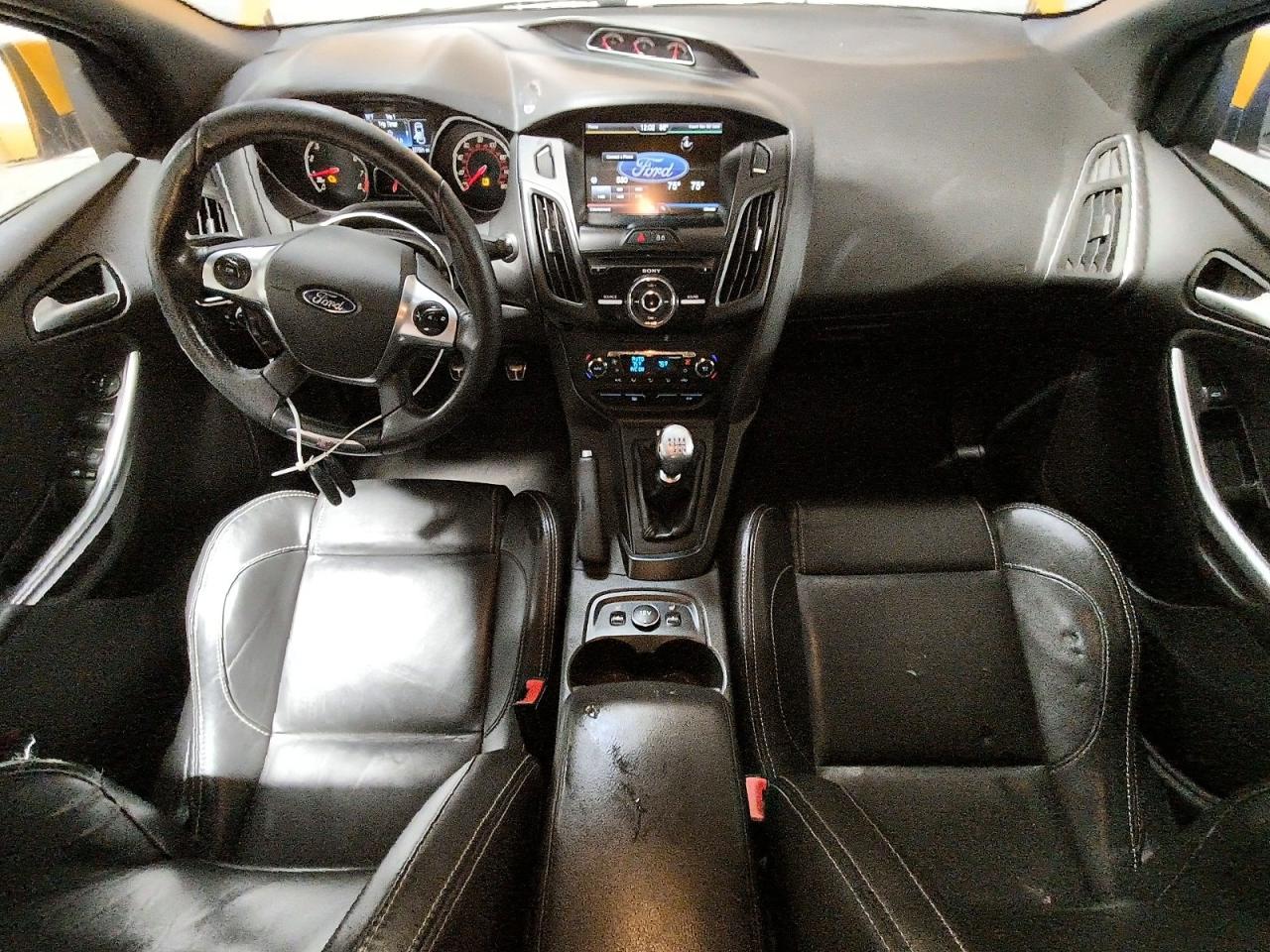 2014 Ford Focus St Yellow vin: 1FADP3L99EL345631