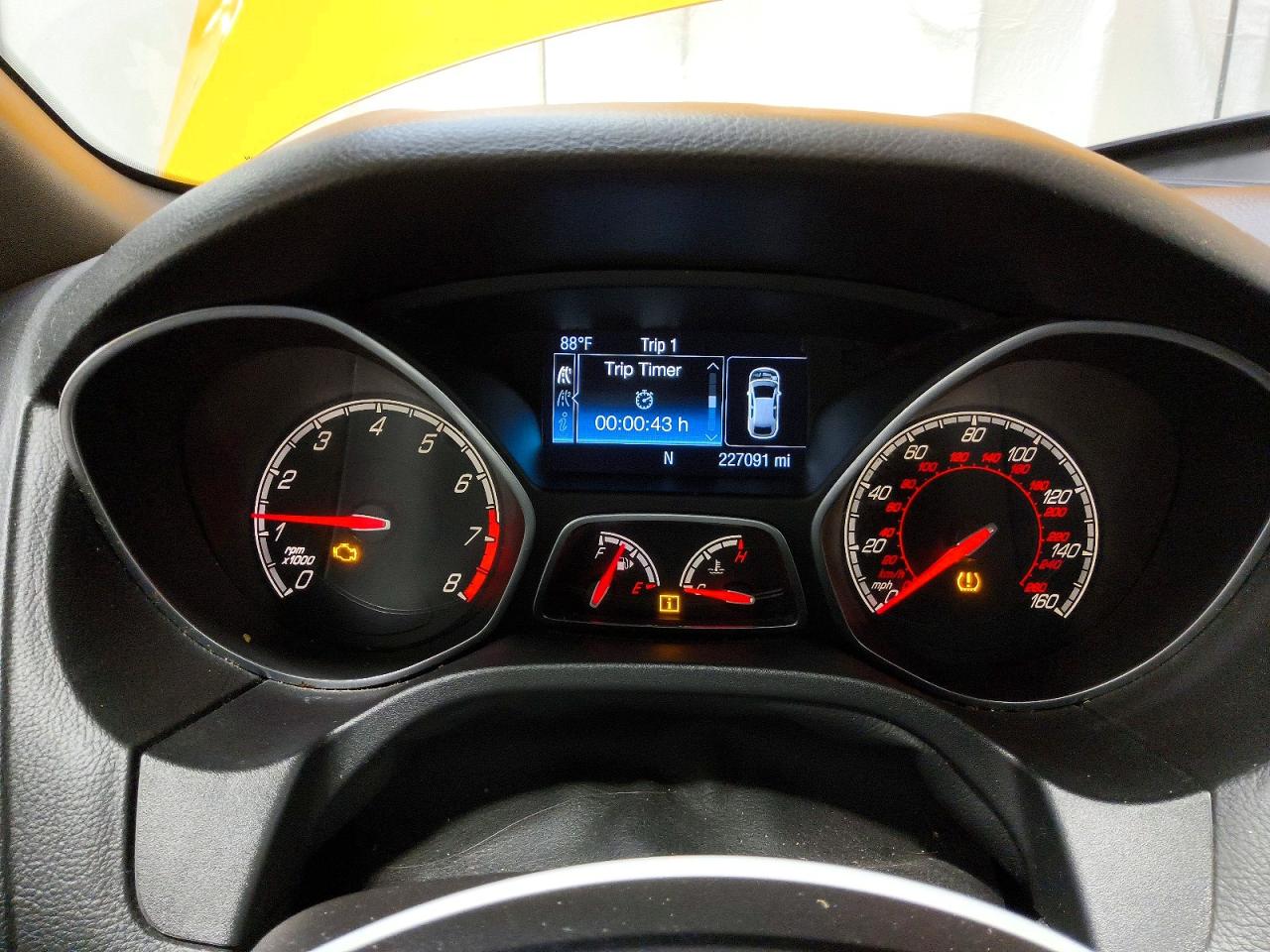 2014 Ford Focus St Yellow vin: 1FADP3L99EL345631