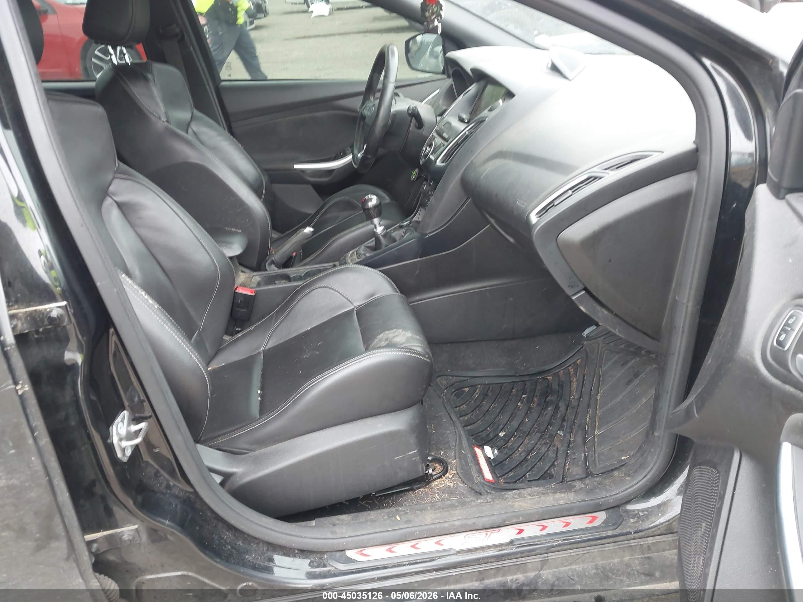 2015 Ford Focus St Черный vin: 1FADP3L99FL314056