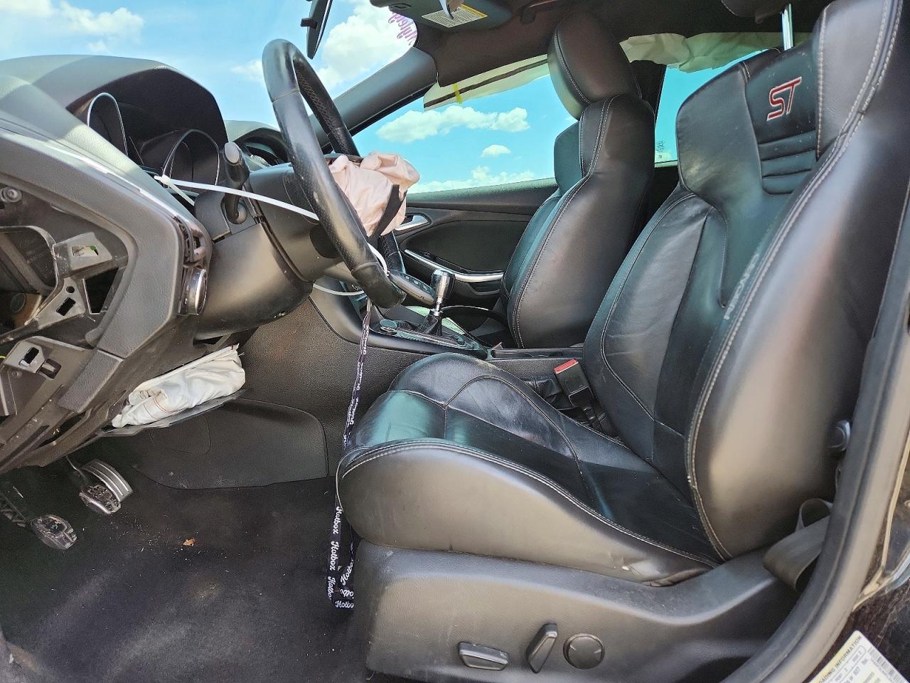 2015 Ford Focus St Черный vin: 1FADP3L99FL364259