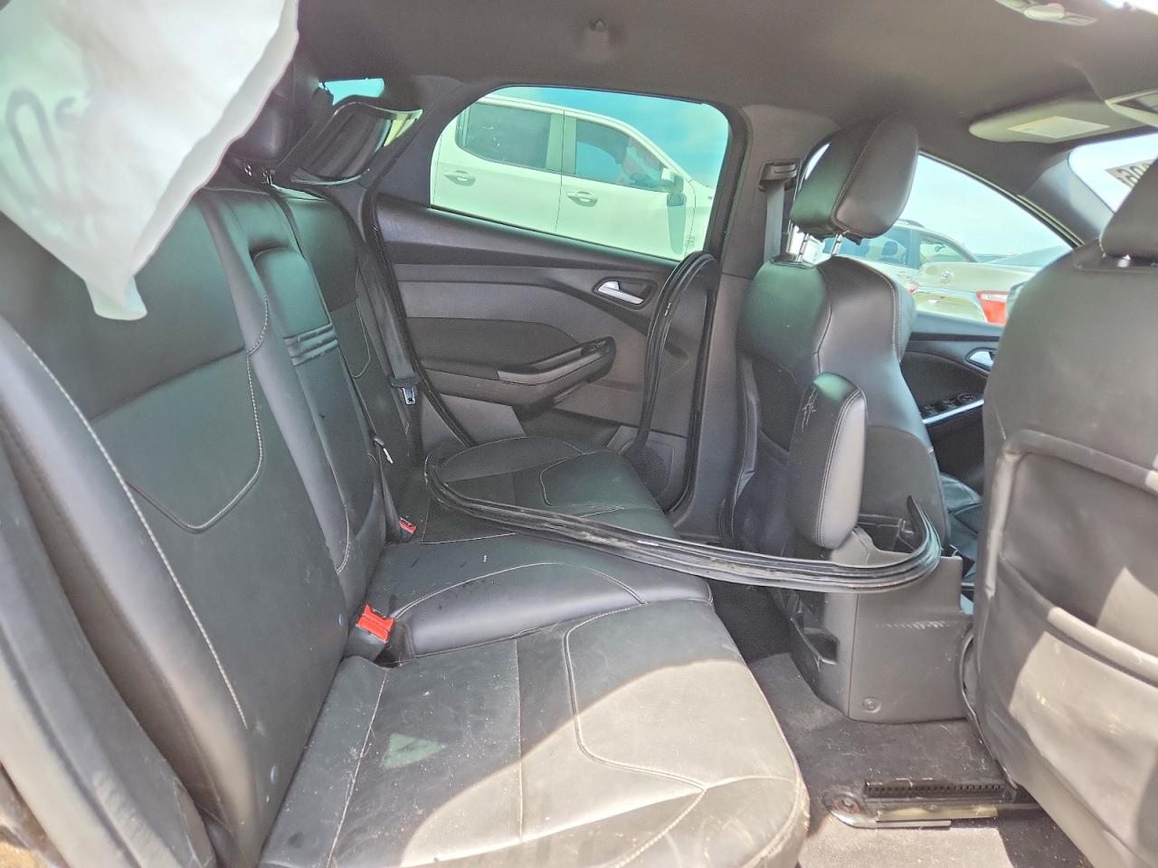 2015 Ford Focus St Черный vin: 1FADP3L99FL364259