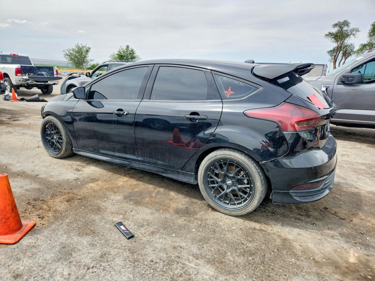 2016 Ford Focus St Black vin: 1FADP3L99GL347592