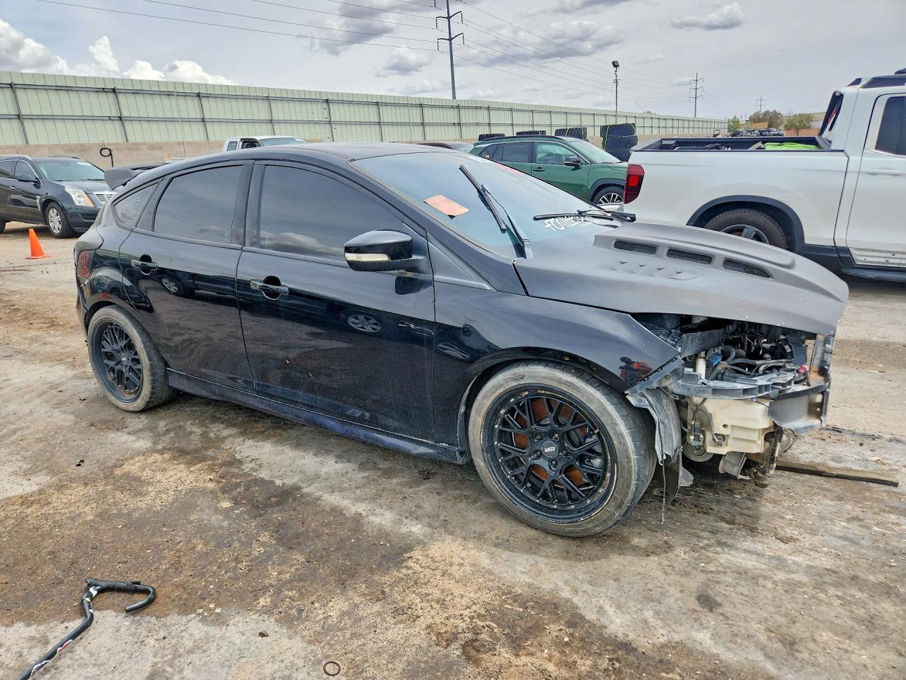 2016 Ford Focus St Black vin: 1FADP3L99GL347592