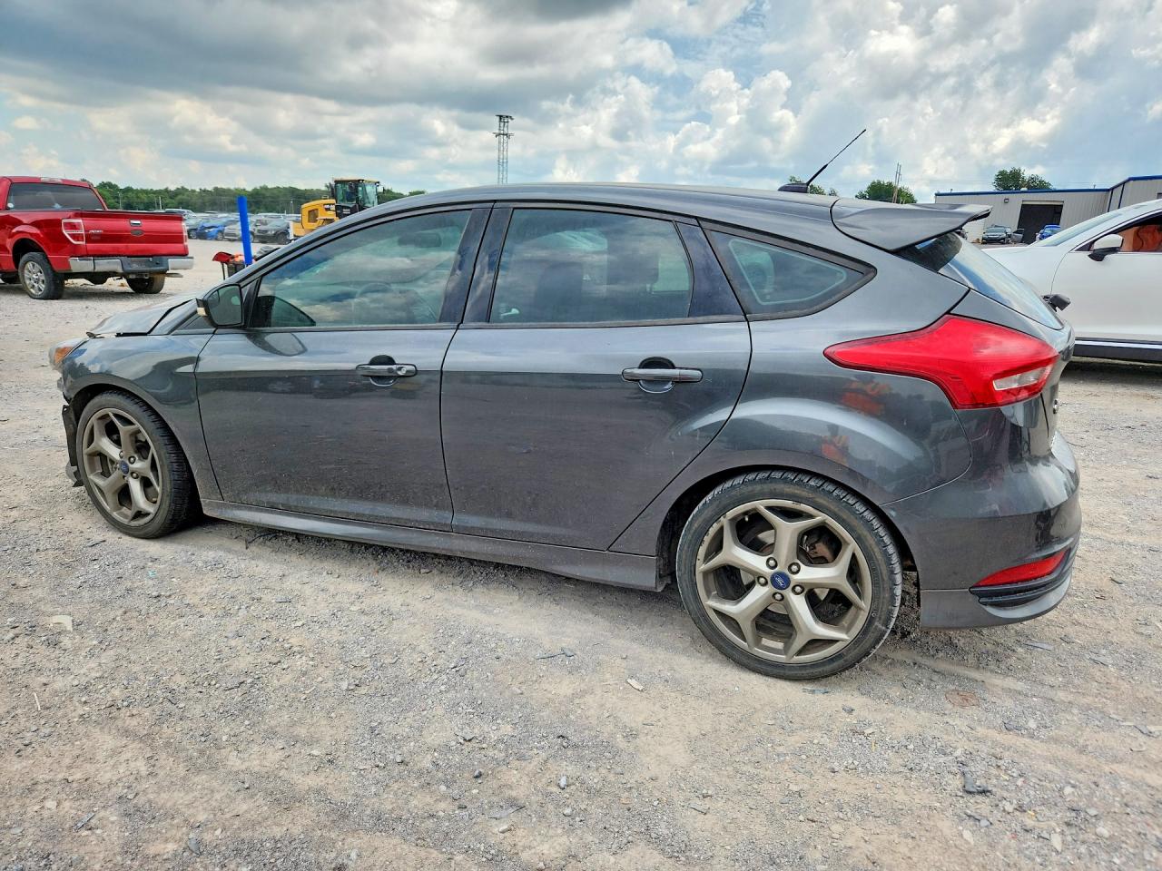 2017 Ford Focus St Gray vin: 1FADP3L99HL263161