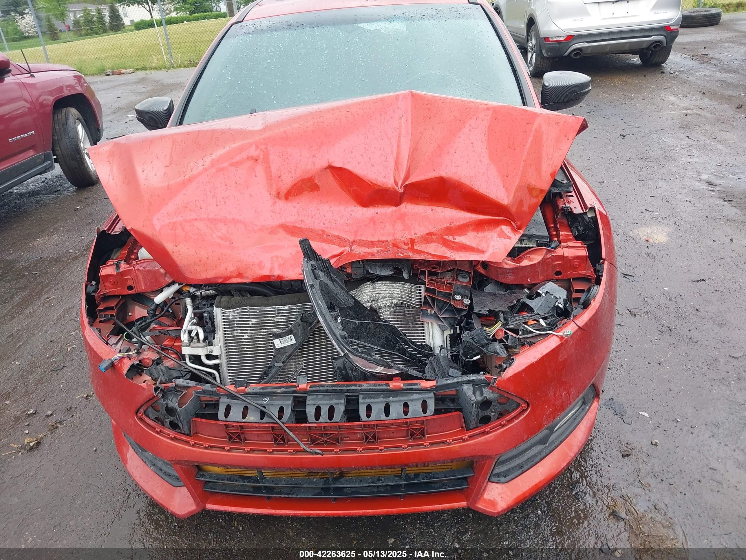 2018 Ford Focus St   Red vin: 1FADP3L99JL289586