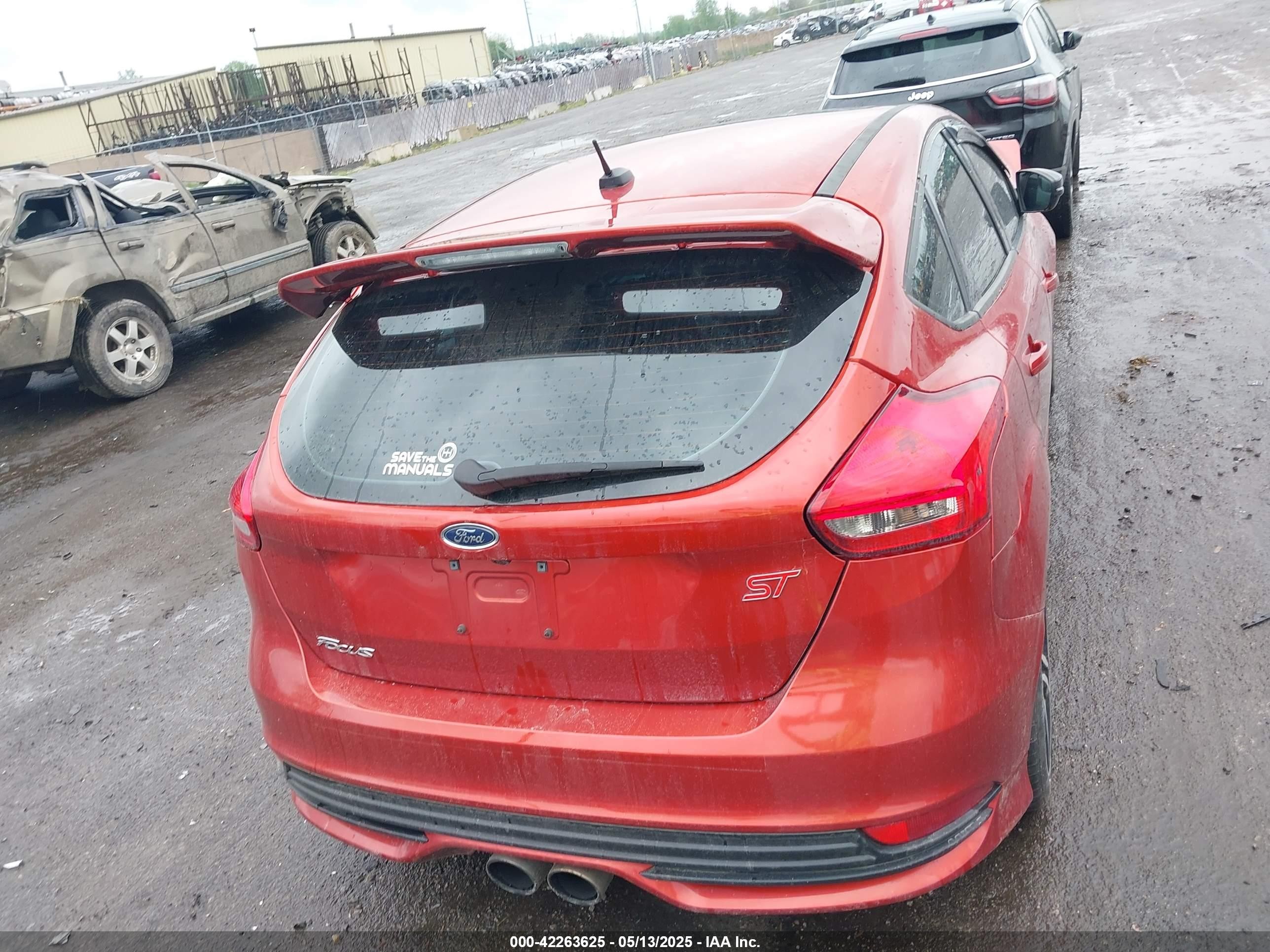 2018 Ford Focus St   Red vin: 1FADP3L99JL289586