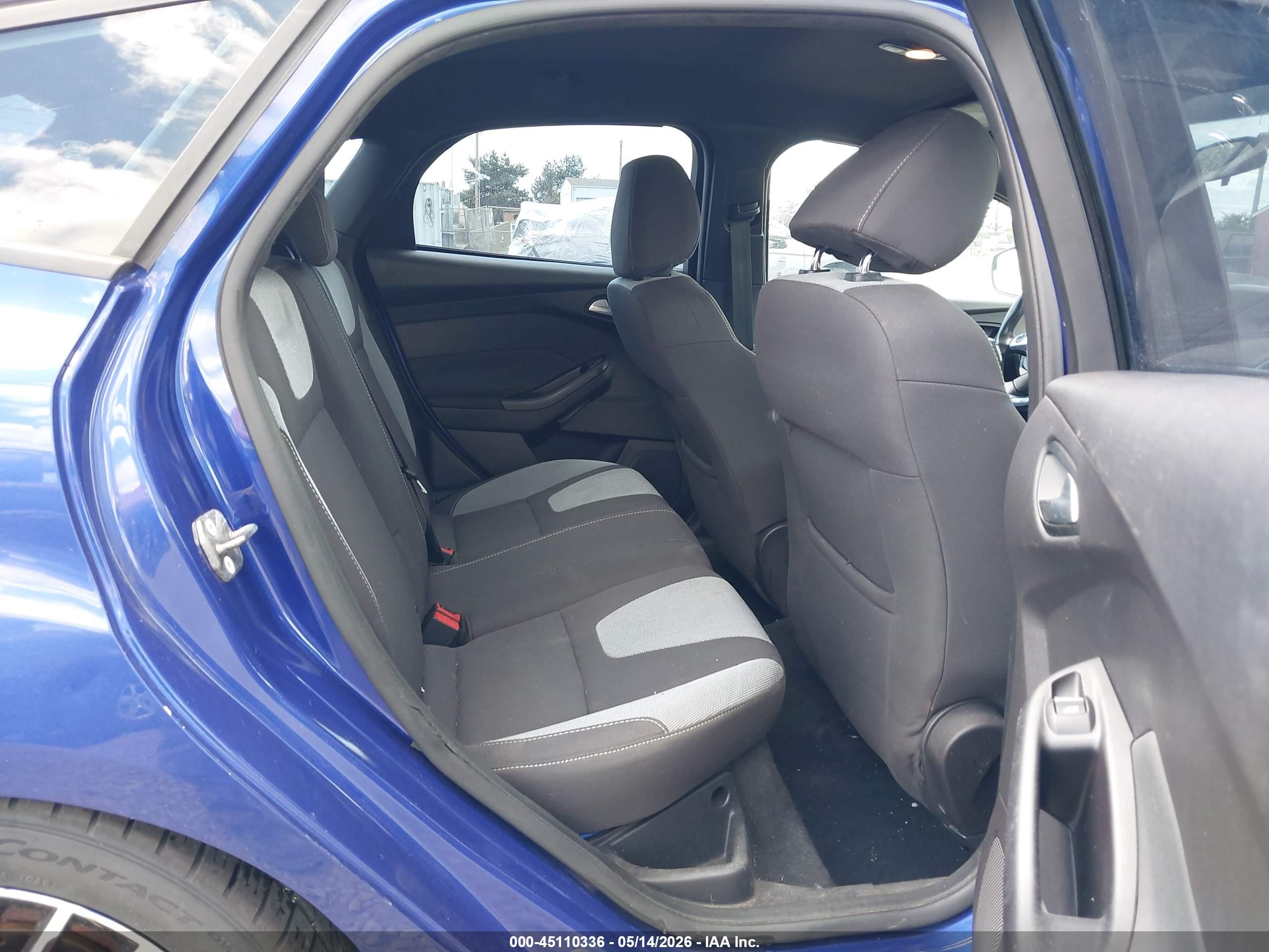 2013 Ford Focus St   Blue vin: 1FADP3L9XDL185645