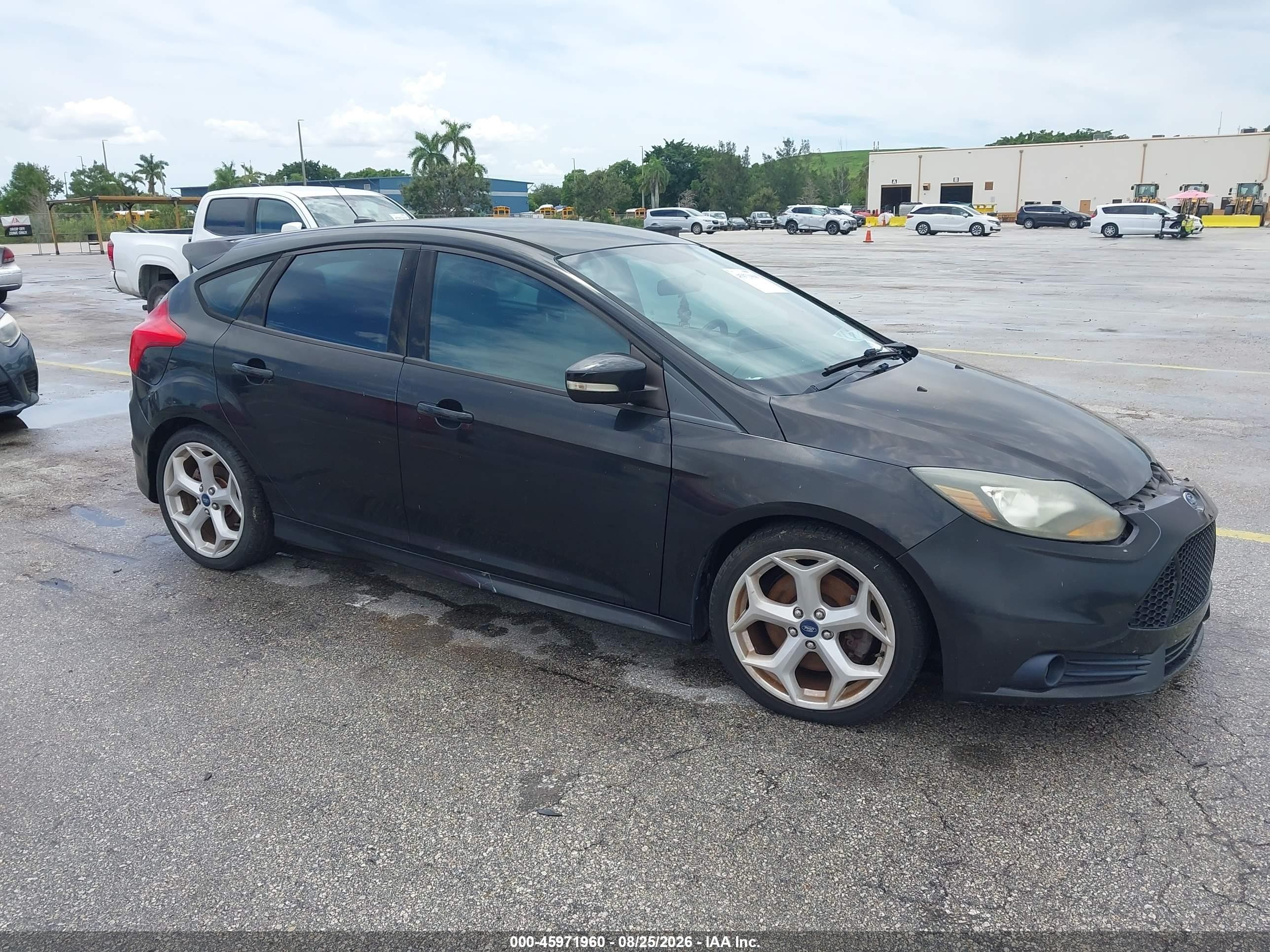 2013 Ford Focus St   Black vin: 1FADP3L9XDL379463