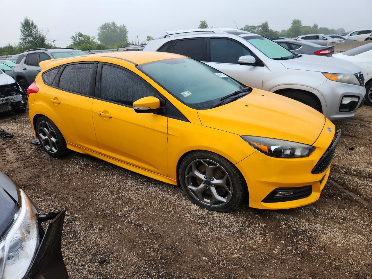 2015 Ford Focus St Yellow vin: 1FADP3L9XFL324515