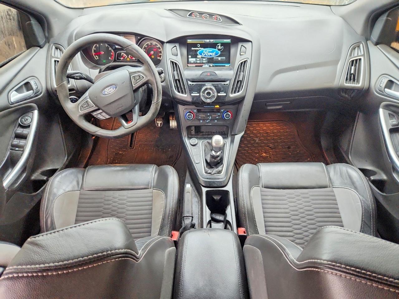 2015 Ford Focus St Yellow vin: 1FADP3L9XFL324515