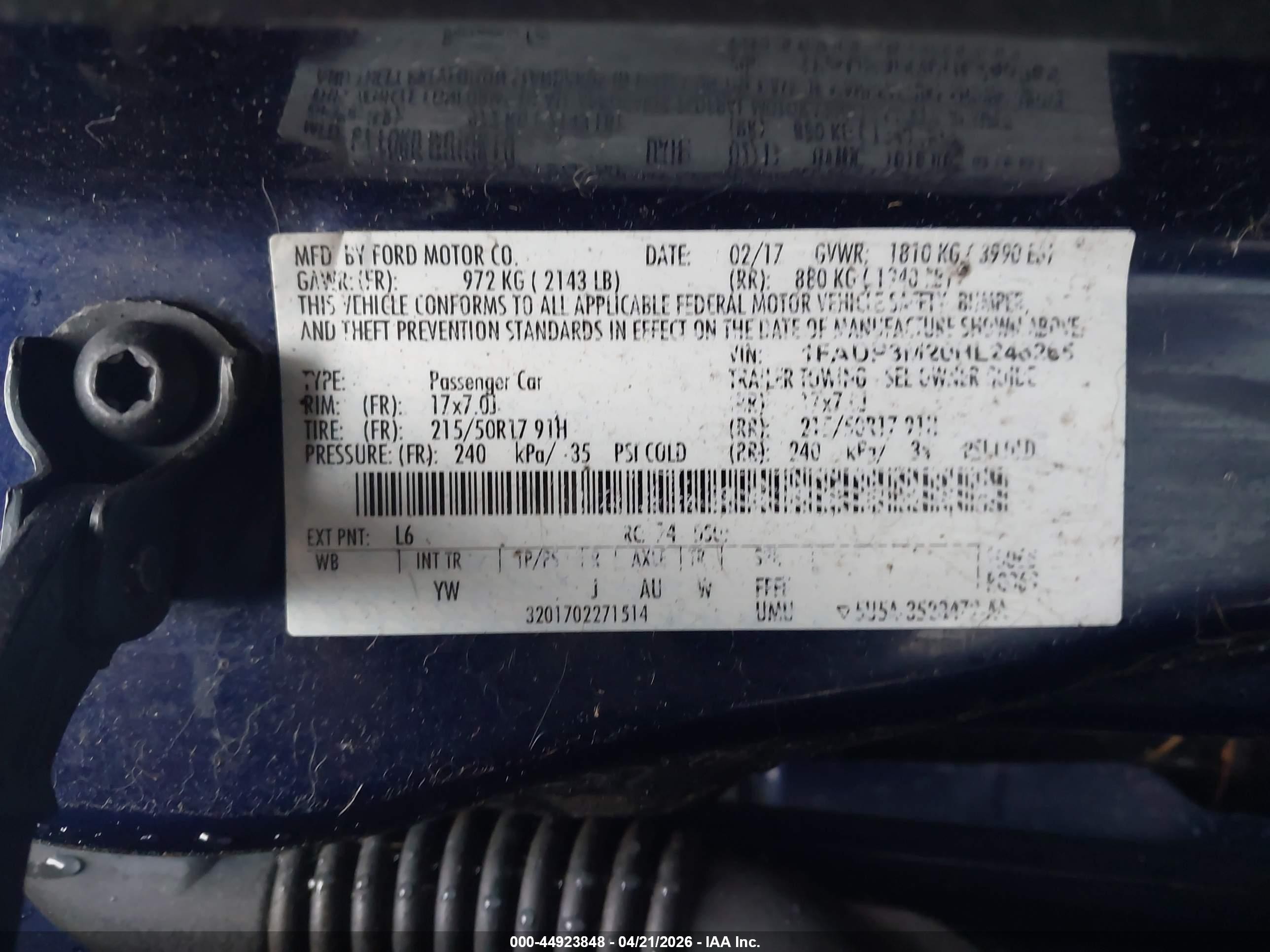 2017 Ford Focus Sel Blue vin: 1FADP3M20HL246265