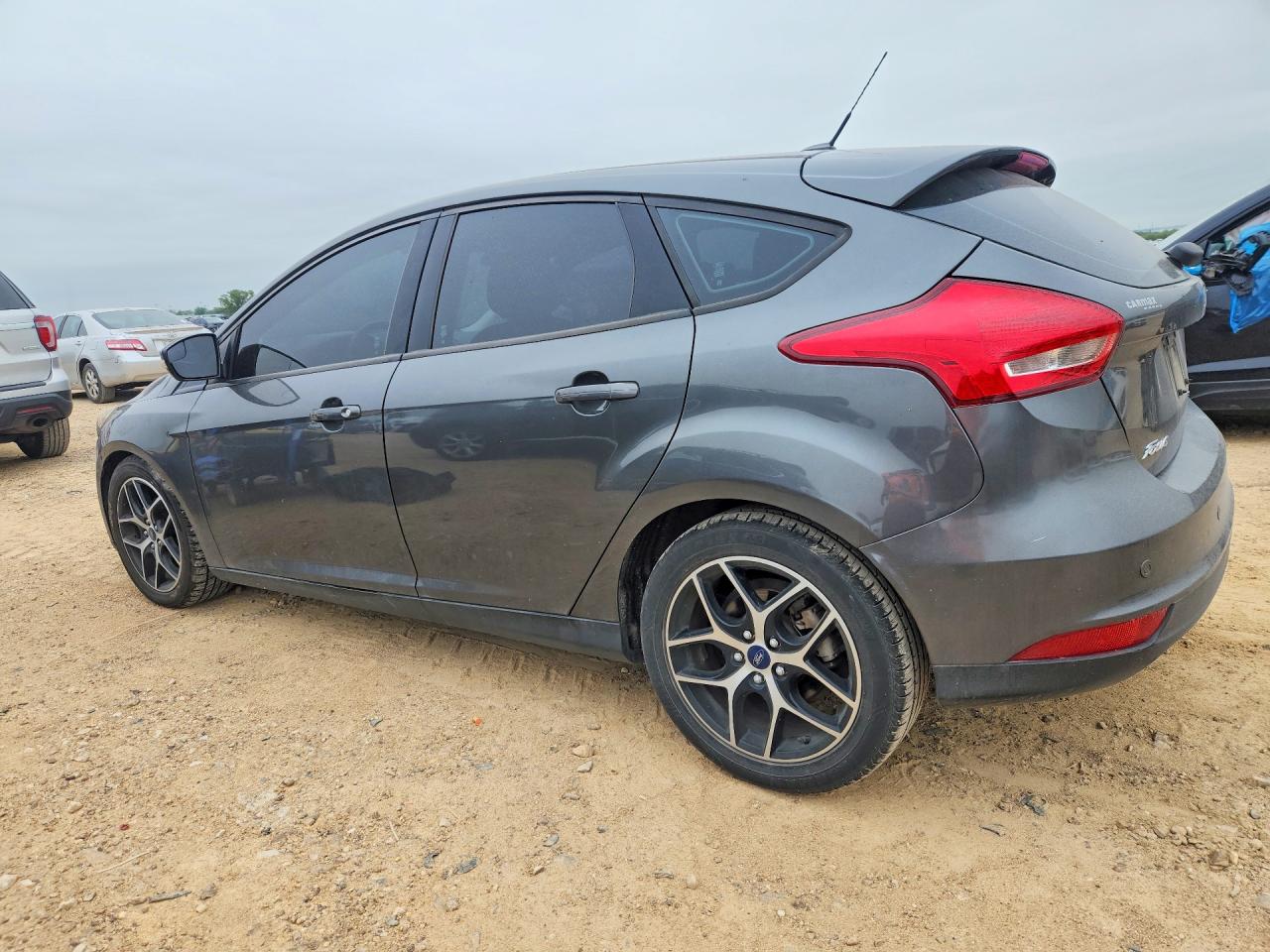 2018 Ford Focus Sel Charcoal vin: 1FADP3M21JL303272