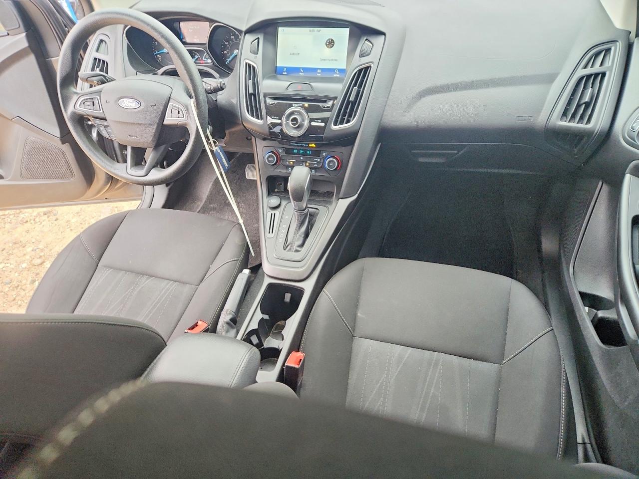 2018 Ford Focus Sel Charcoal vin: 1FADP3M21JL303272