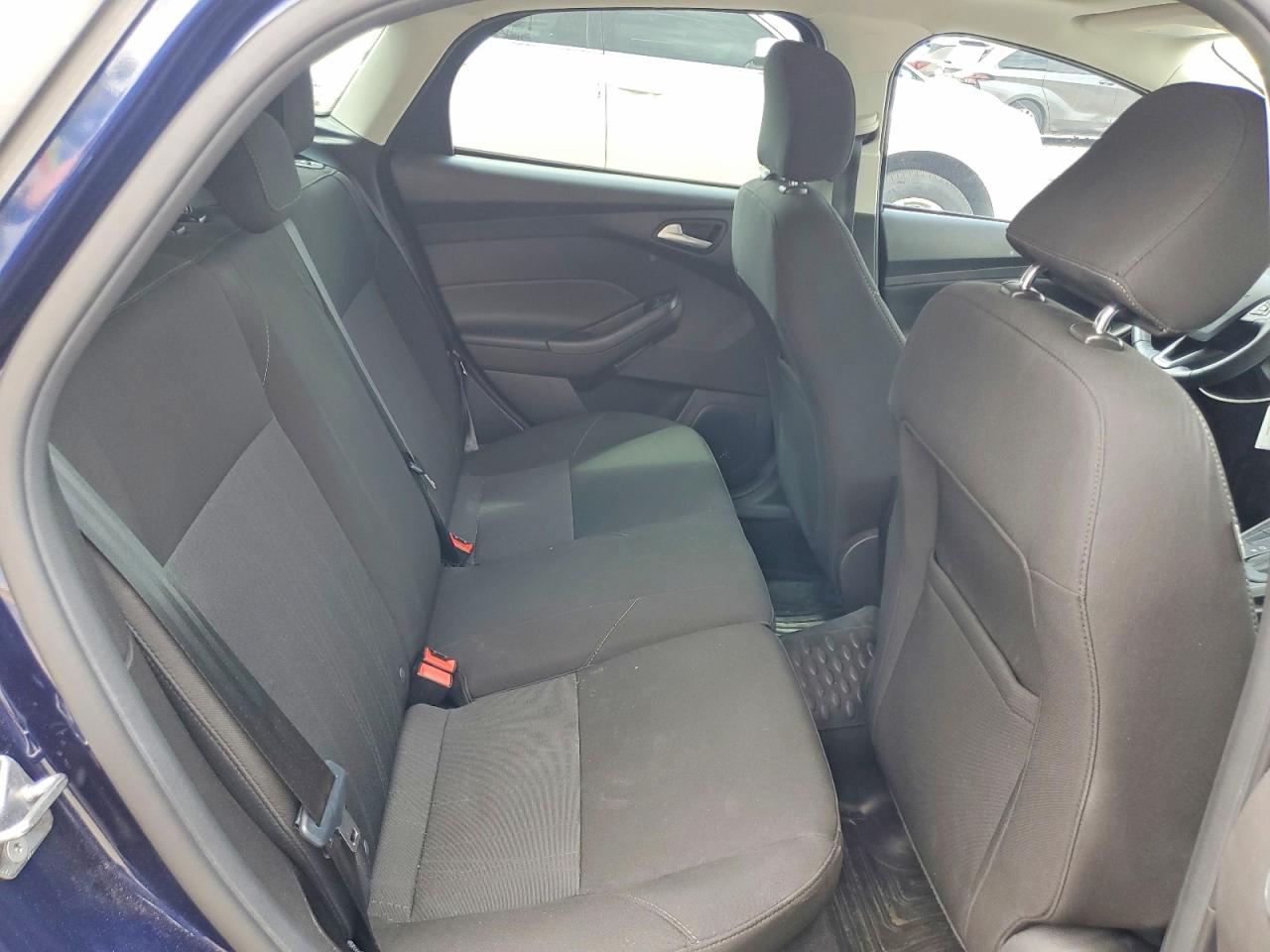2017 Ford Focus Sel Blue vin: 1FADP3M24HL342559