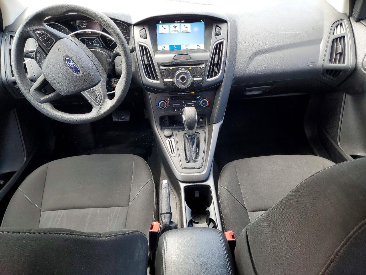 2018 Ford Focus Sel Blue vin: 1FADP3M25JL214126