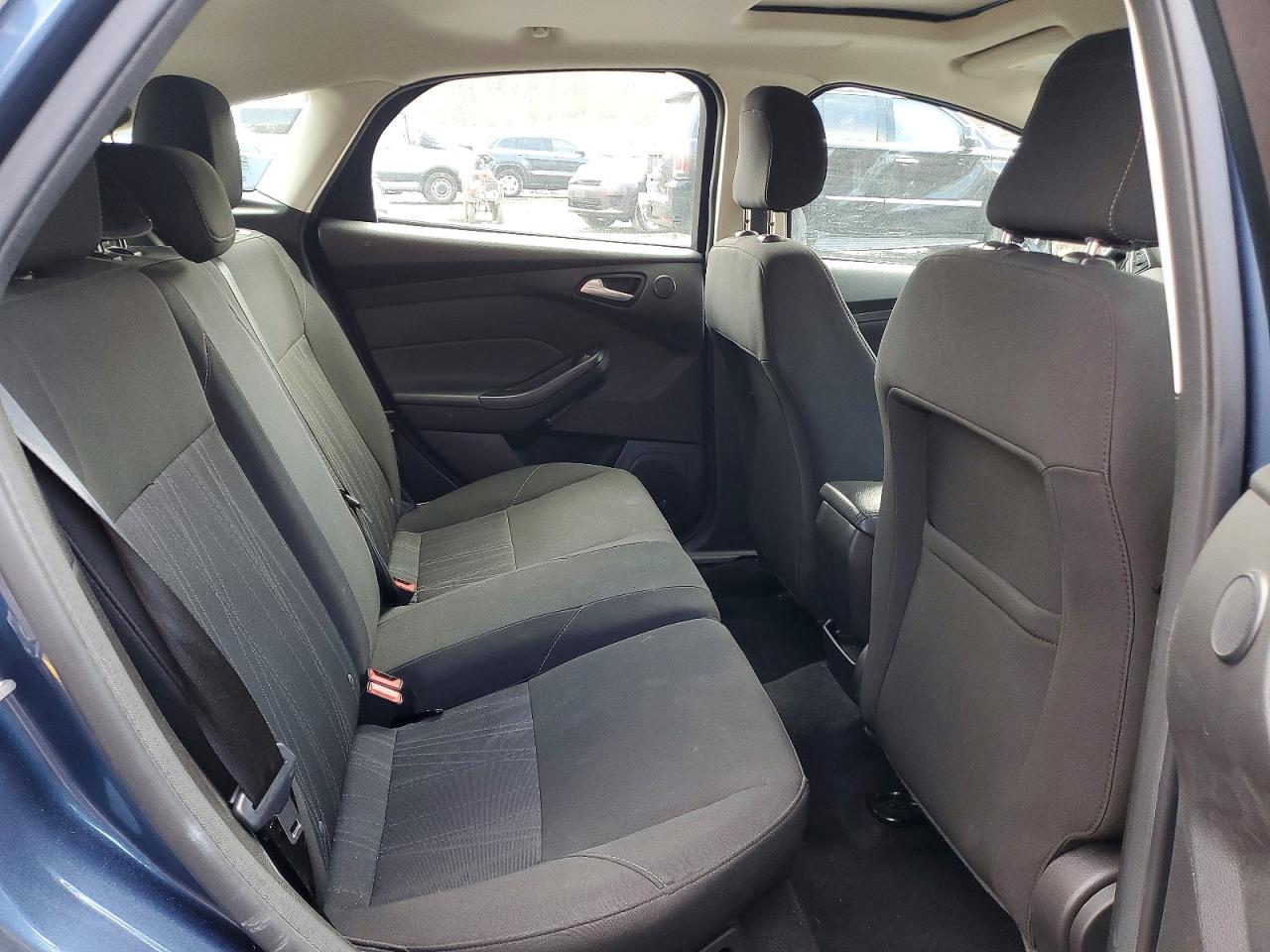 2018 Ford Focus Sel Blue vin: 1FADP3M25JL214126