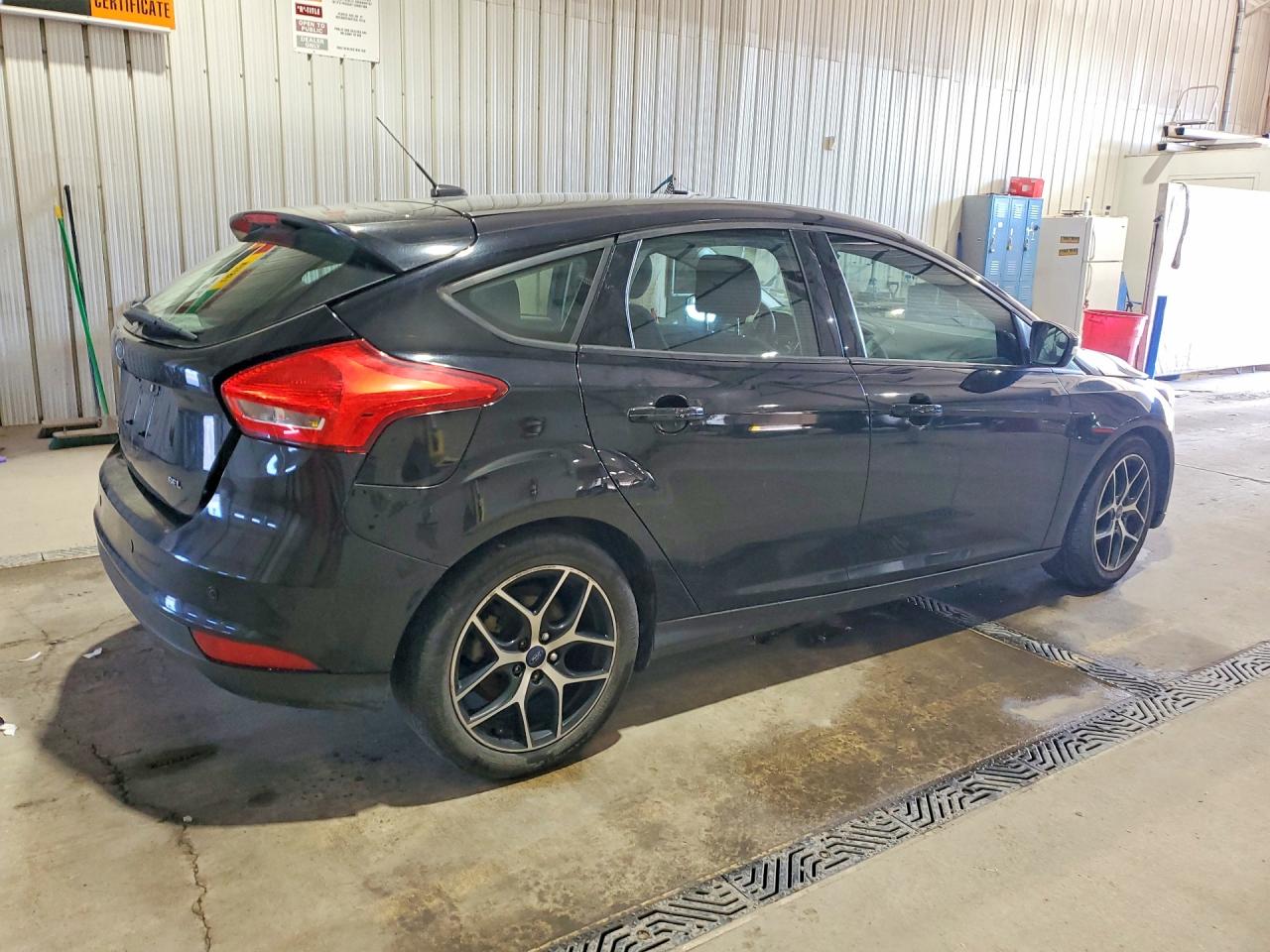 2017 Ford Focus Sel Black vin: 1FADP3M26HL249204