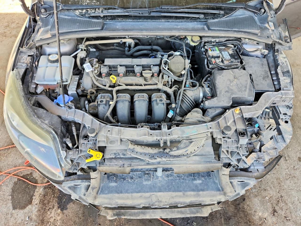 2014 Ford Focus Titanium Gray vin: 1FADP3N20EL156043