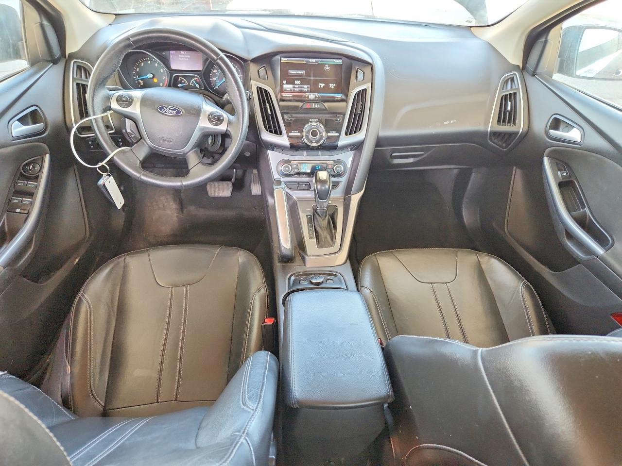 2014 Ford Focus Titanium Gray vin: 1FADP3N20EL156043