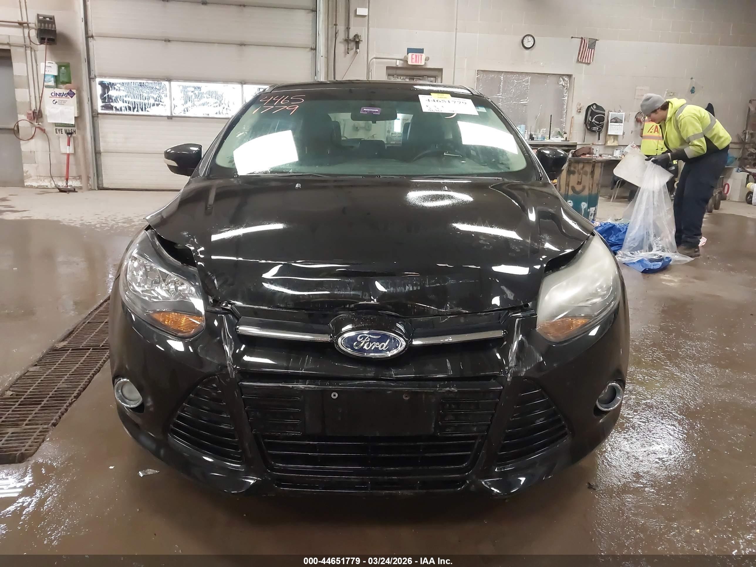 2014 Ford Focus Titanium Black vin: 1FADP3N20EL158925