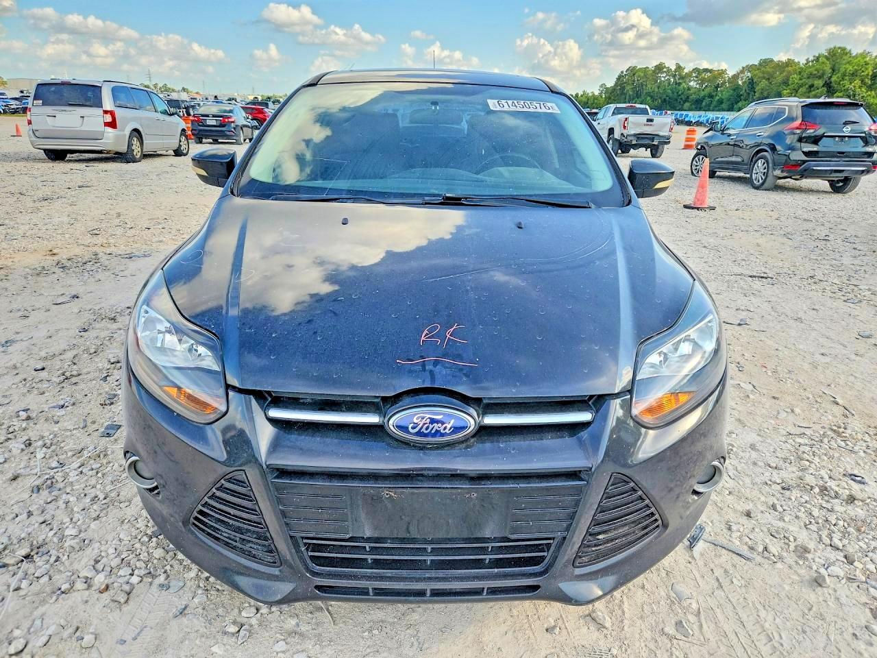 2014 Ford Focus Titanium Black vin: 1FADP3N20EL281124