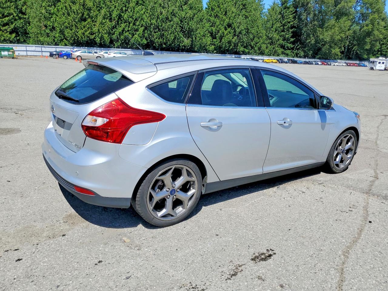 2014 Ford Focus Titanium Silver vin: 1FADP3N20EL294987