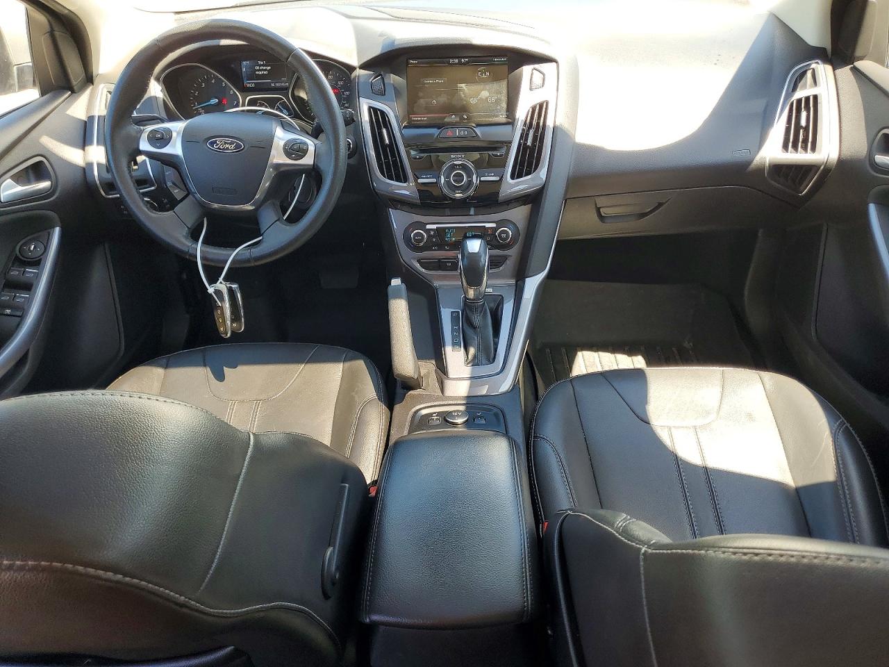 2014 Ford Focus Titanium Silver vin: 1FADP3N20EL294987